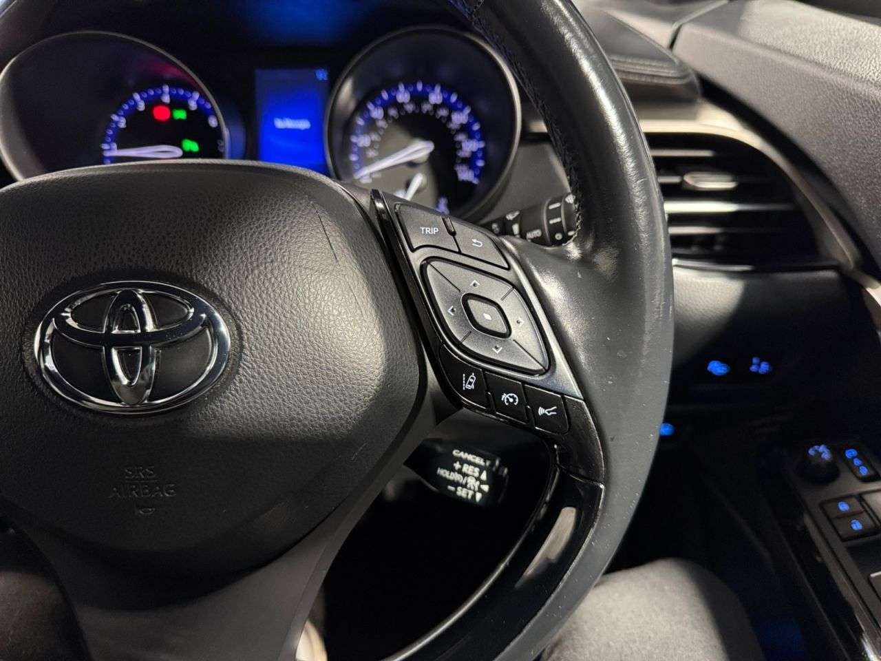 2018 TOYOTA C-HR 2018 TOYOTA C-HR