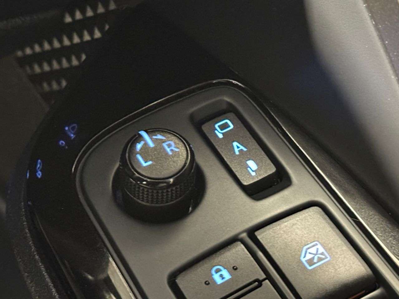 2018 TOYOTA C-HR 2018 TOYOTA C-HR