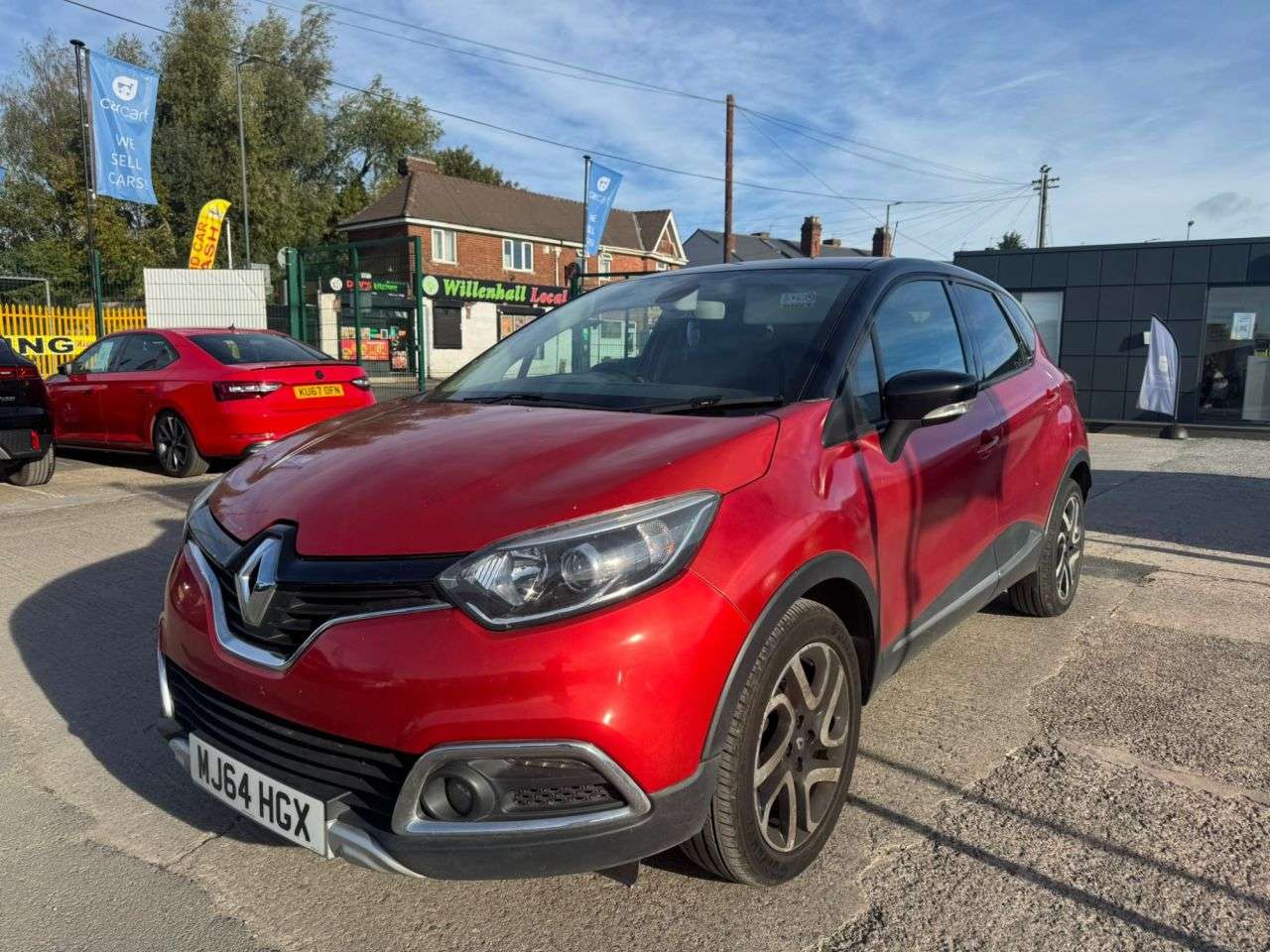 A 2014 RENAULT CAPTUR 0.9 TCe ENERGY Signature SUV 5dr Petrol Manual Euro 5 (s/s) (90 ps) A 2014 RENAULT CAPTUR 0.9 TCe ENERGY Signature SUV 5dr Petrol Manual Euro 5 (s/s) (90 ps)