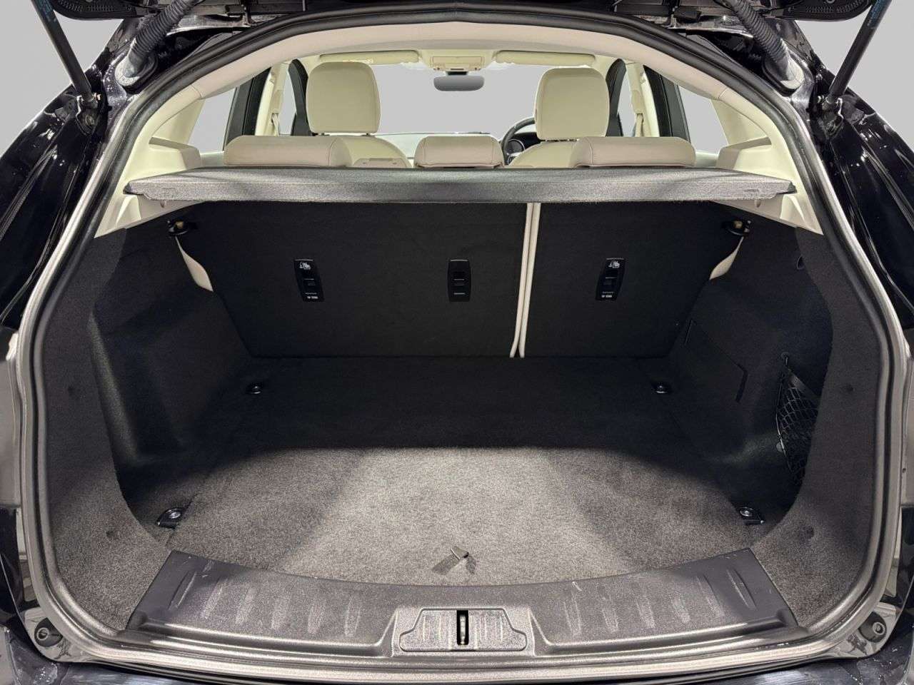 2019 JAGUAR E-PACE 2019 JAGUAR E-PACE