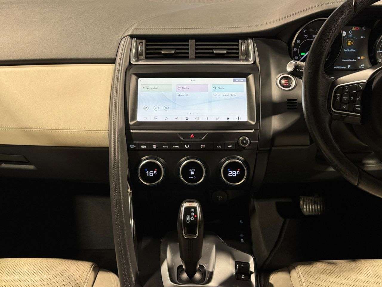 2019 JAGUAR E-PACE 2019 JAGUAR E-PACE