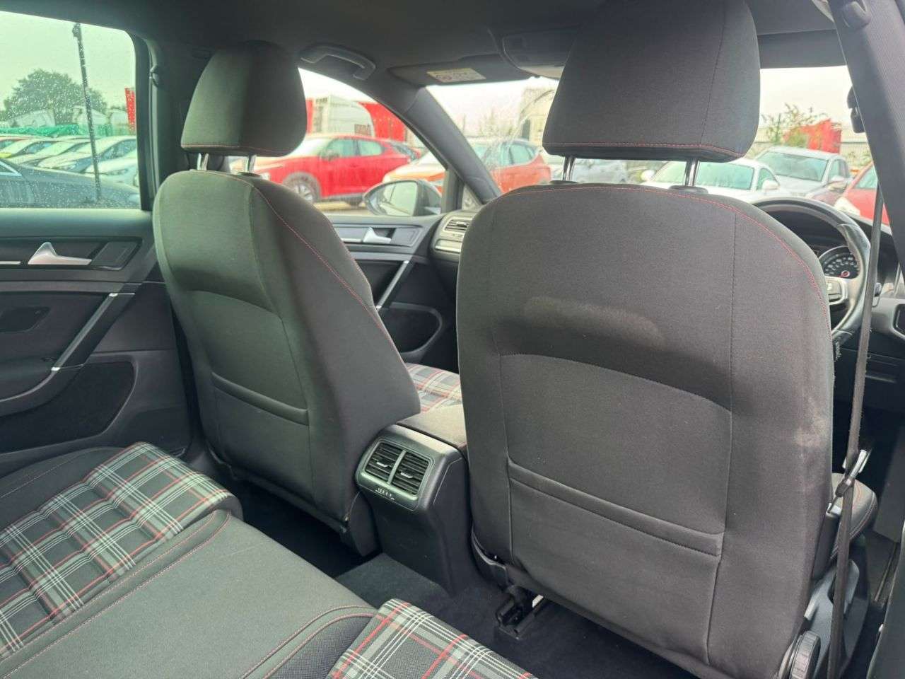 2016 VOLKSWAGEN GOLF 2016 VOLKSWAGEN GOLF