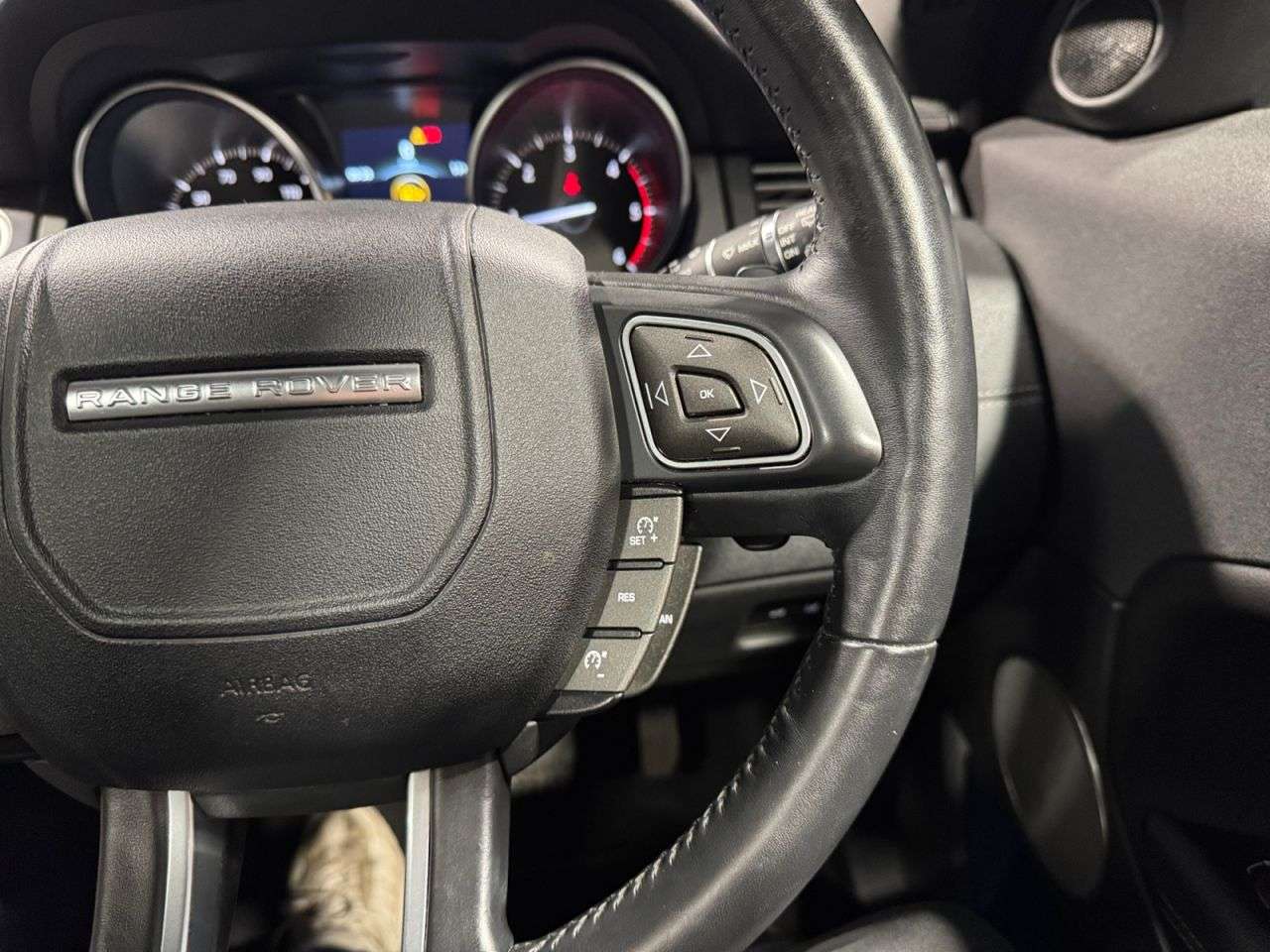 2018 LAND ROVER RANGE ROVER EVOQUE 2018 LAND ROVER RANGE ROVER EVOQUE
