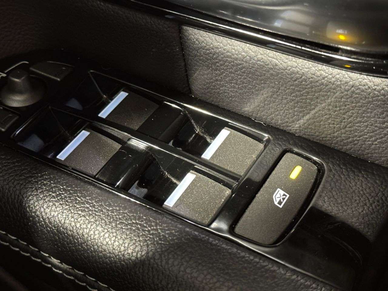 2018 LAND ROVER RANGE ROVER EVOQUE 2018 LAND ROVER RANGE ROVER EVOQUE