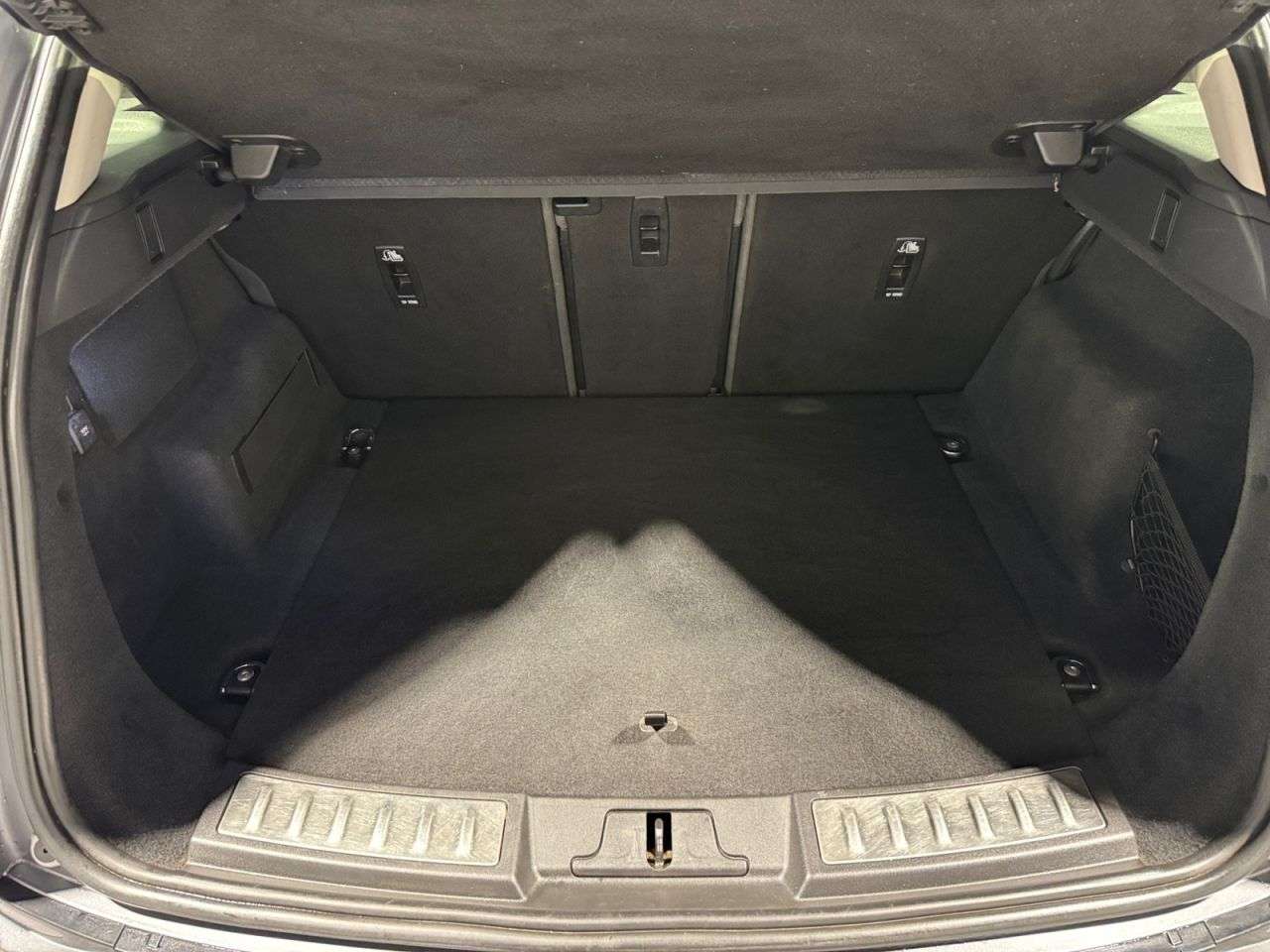 2019 LAND ROVER RANGE ROVER EVOQUE 2019 LAND ROVER RANGE ROVER EVOQUE