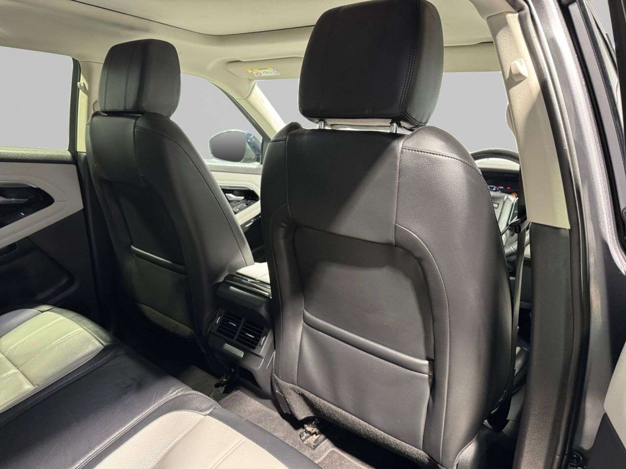 2019 LAND ROVER RANGE ROVER EVOQUE 2019 LAND ROVER RANGE ROVER EVOQUE