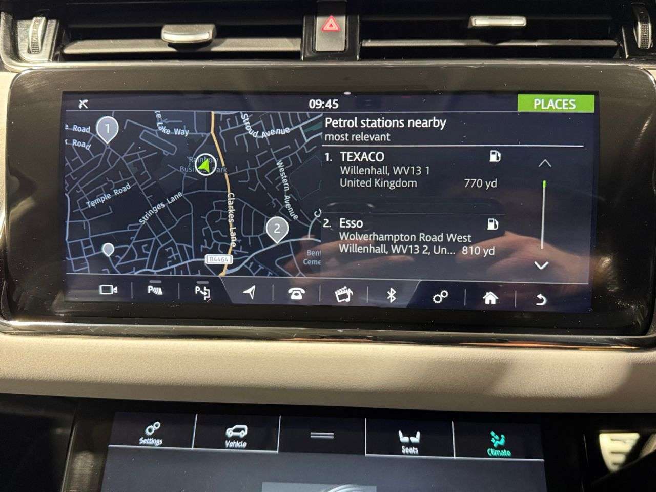 2019 LAND ROVER RANGE ROVER EVOQUE 2019 LAND ROVER RANGE ROVER EVOQUE