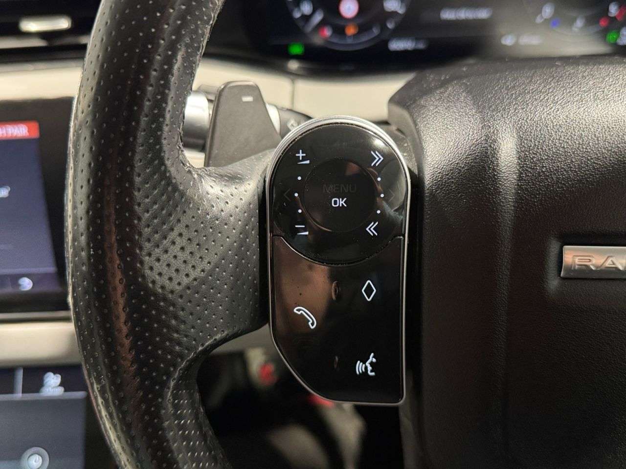 2019 LAND ROVER RANGE ROVER EVOQUE 2019 LAND ROVER RANGE ROVER EVOQUE