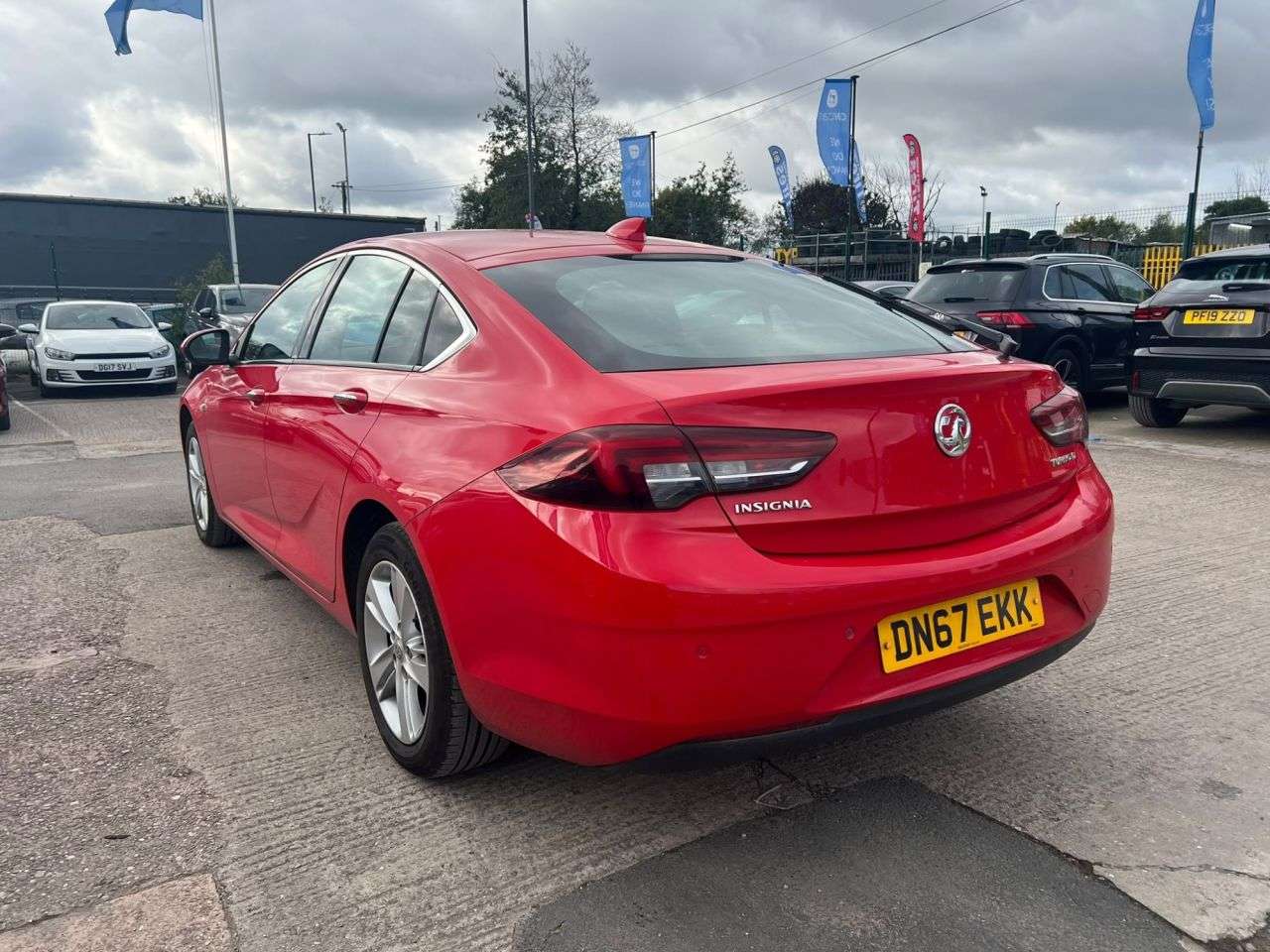 2017 VAUXHALL INSIGNIA 2017 VAUXHALL INSIGNIA