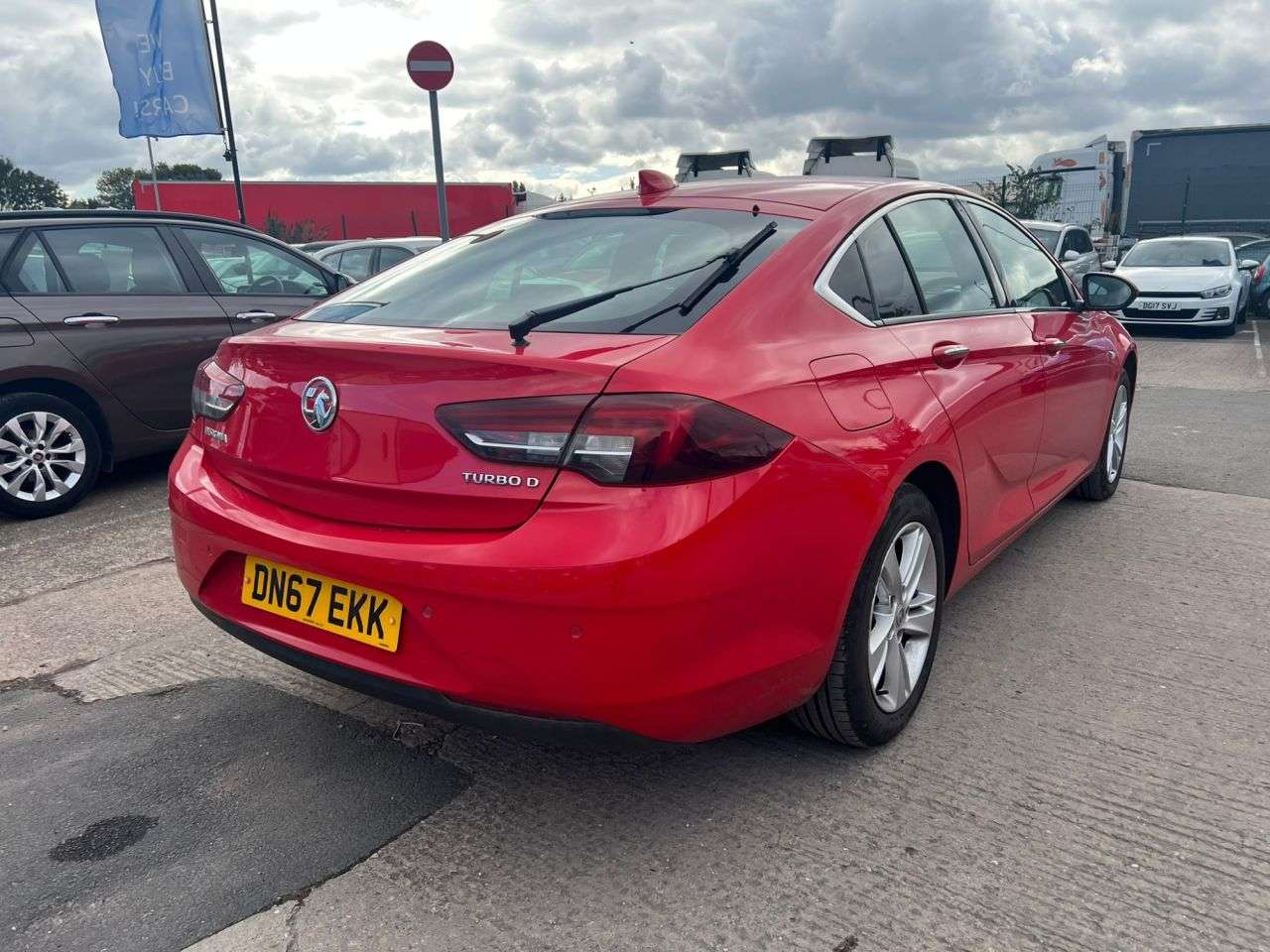 2017 VAUXHALL INSIGNIA 2017 VAUXHALL INSIGNIA