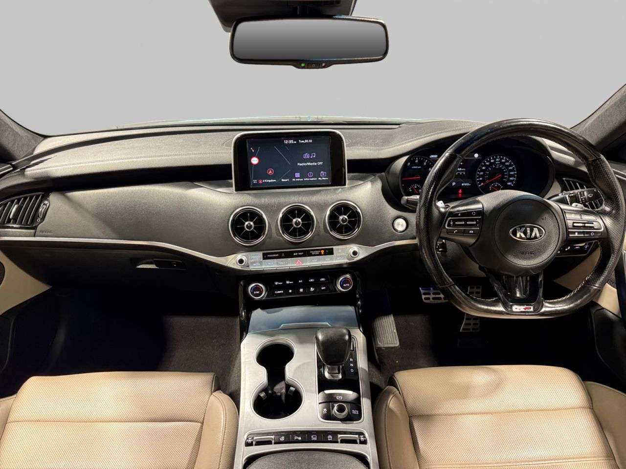 2018 KIA STINGER 2018 KIA STINGER