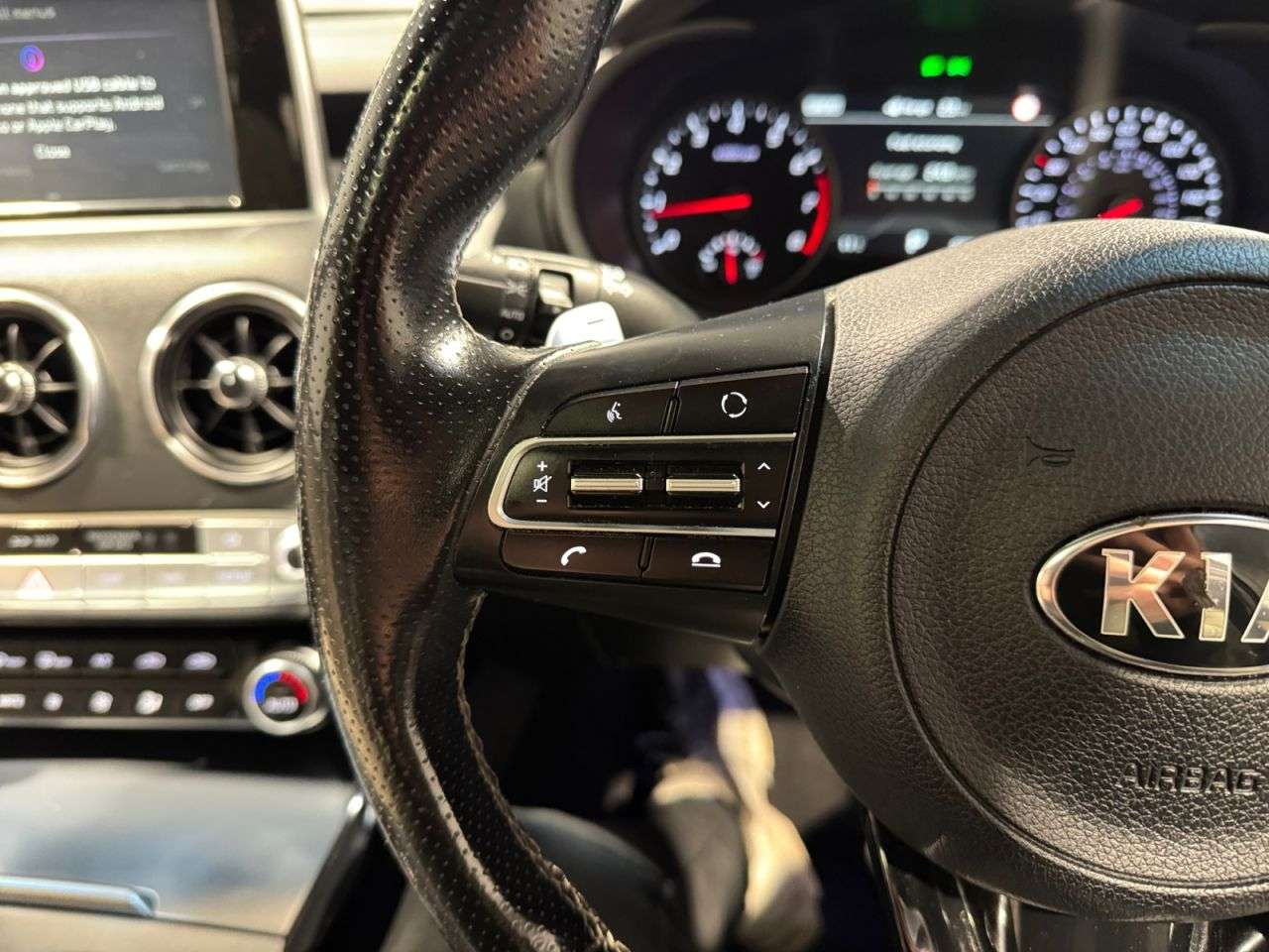 2018 KIA STINGER 2018 KIA STINGER