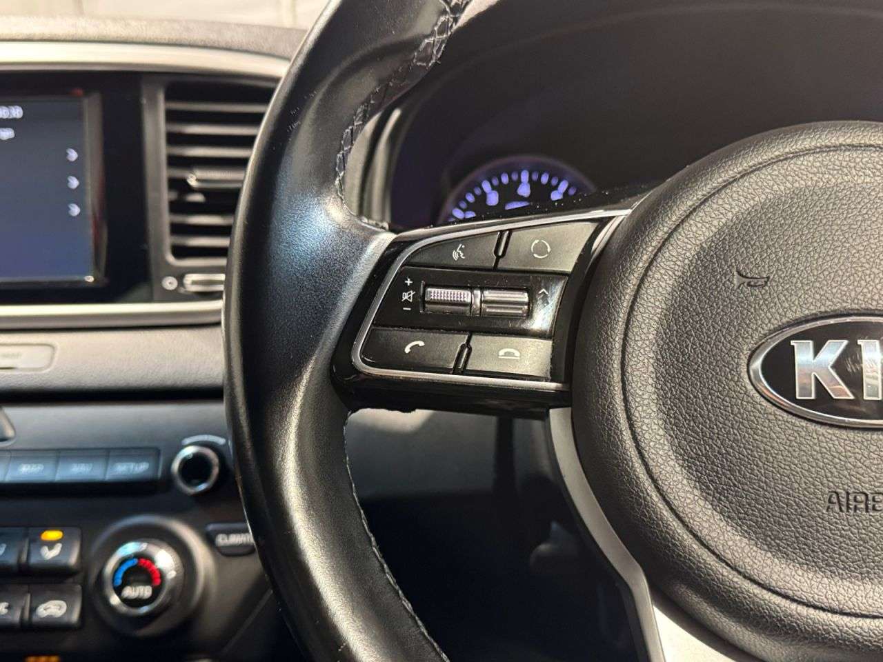 2019 KIA SPORTAGE 2019 KIA SPORTAGE