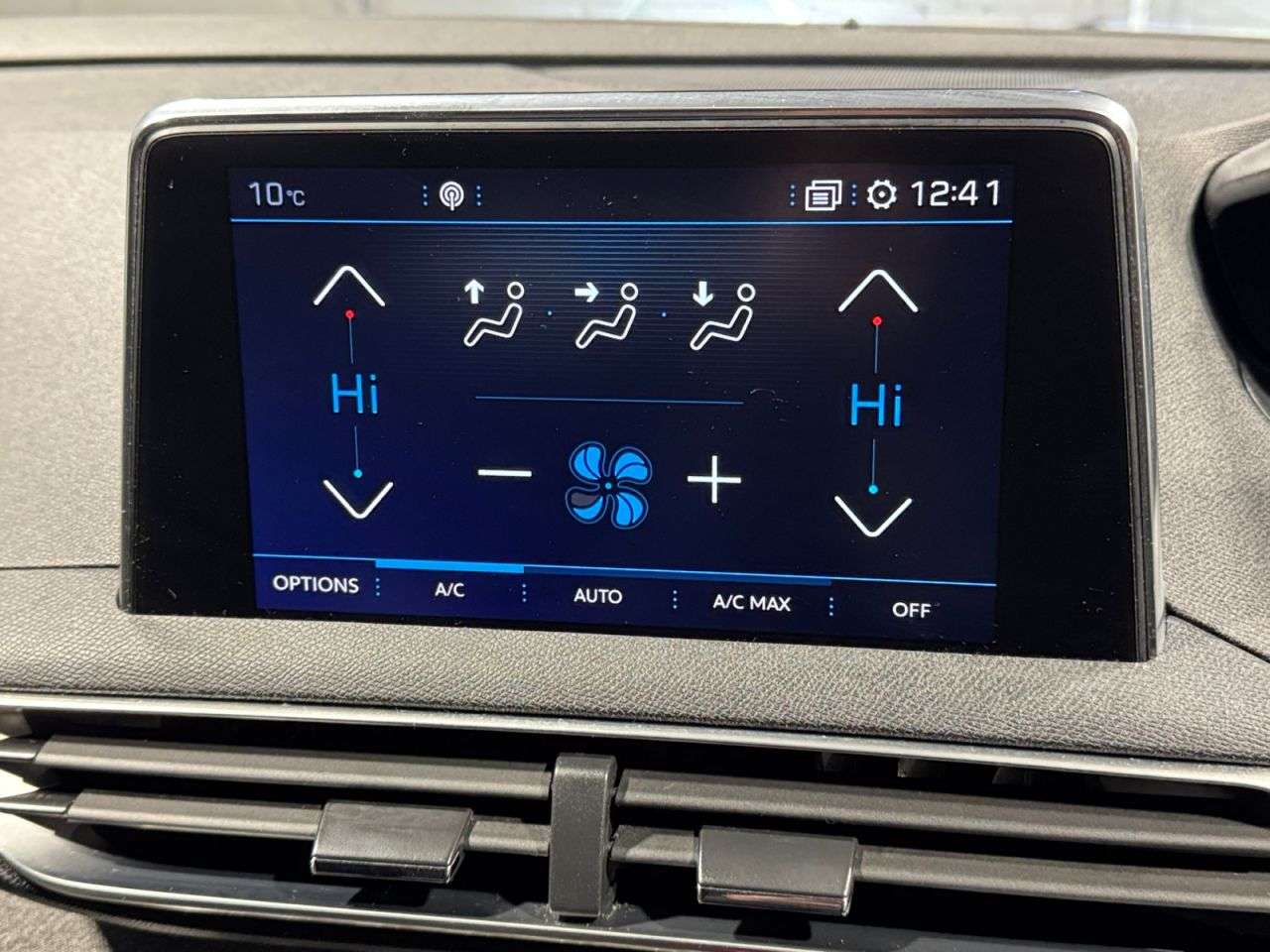 2018 PEUGEOT 3008 2018 PEUGEOT 3008