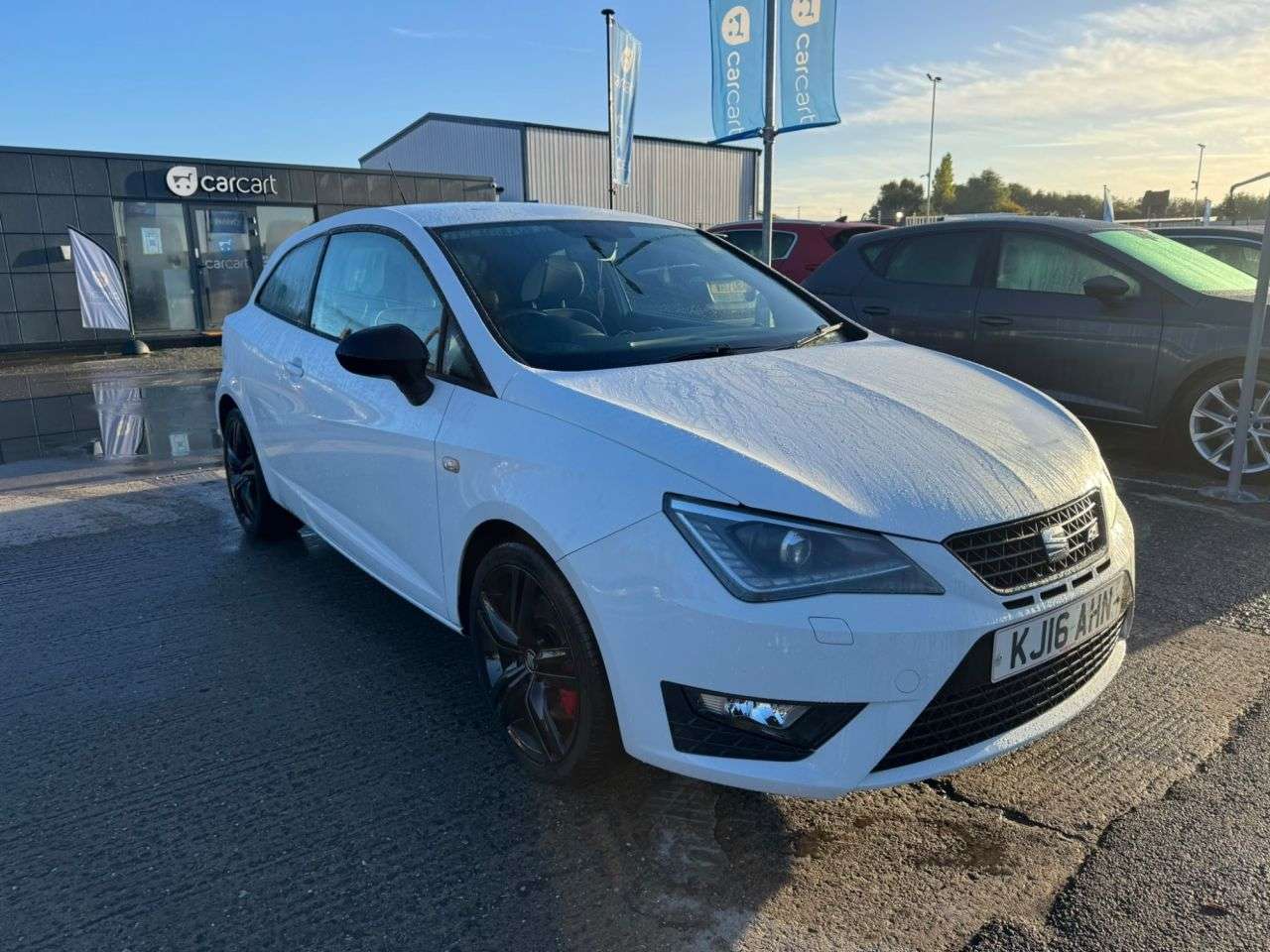 A 2016 SEAT IBIZA 1.8 TSI Cupra Black Sport Coupe 3dr Petrol Manual Euro 6 (s/s) (192 ps) (Ra A 2016 SEAT IBIZA 1.8 TSI Cupra Black Sport Coupe 3dr Petrol Manual Euro 6 (s/s) (192 ps) (Ra