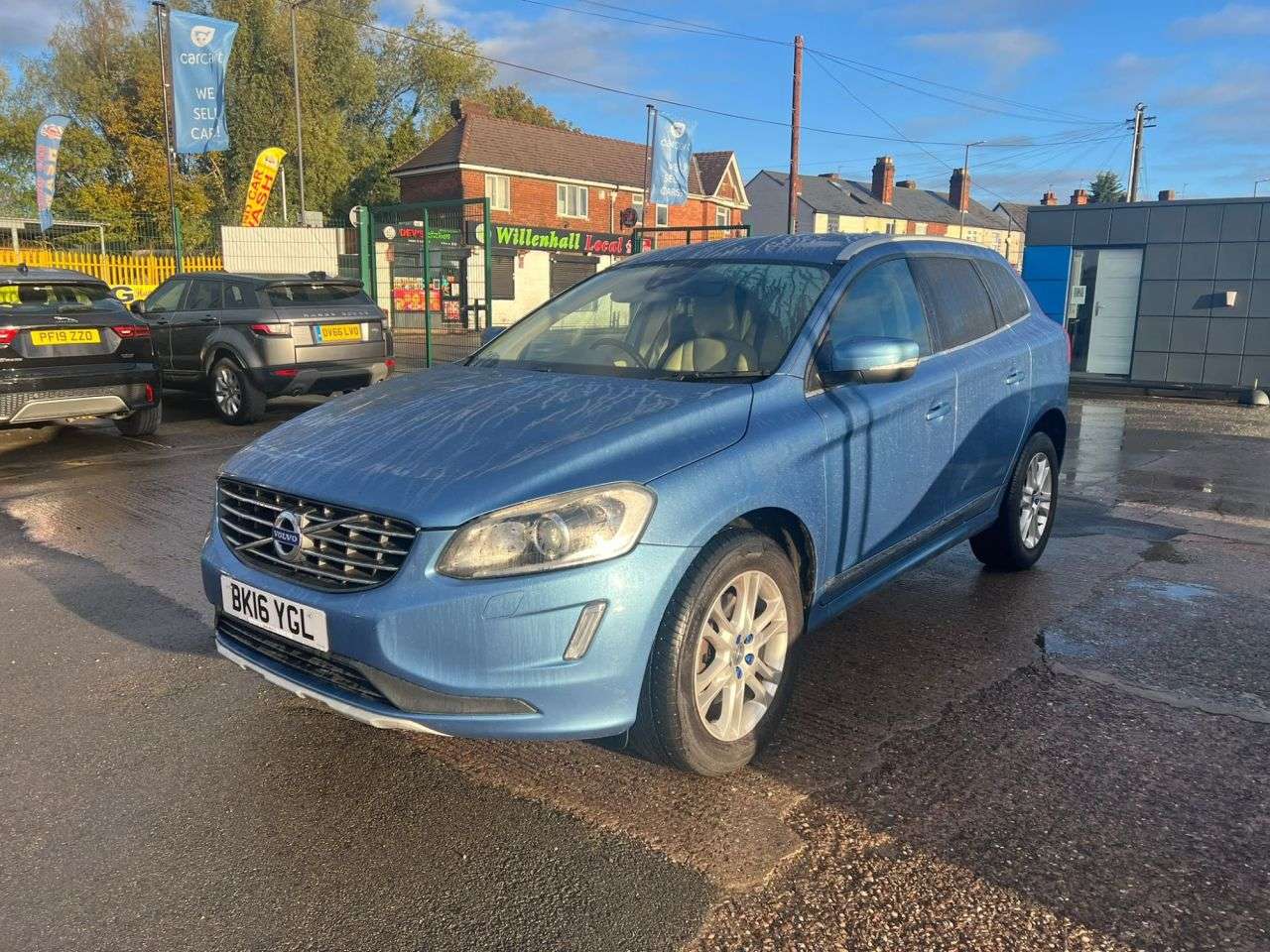 A 2016 VOLVO XC60 2.0 D4 SE Lux Nav SUV 5dr Diesel Manual Euro 6 (s/s) (190 ps) (Rates starti A 2016 VOLVO XC60 2.0 D4 SE Lux Nav SUV 5dr Diesel Manual Euro 6 (s/s) (190 ps) (Rates starti