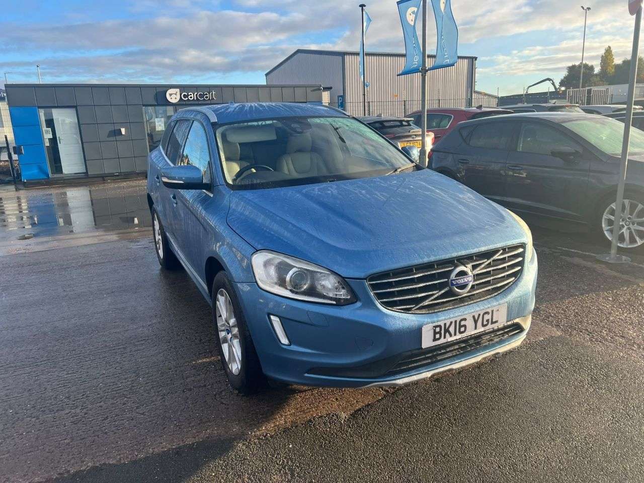A 2016 VOLVO XC60 2.0 D4 SE Lux Nav SUV 5dr Diesel Manual Euro 6 (s/s) (190 ps) (Rates starti A 2016 VOLVO XC60 2.0 D4 SE Lux Nav SUV 5dr Diesel Manual Euro 6 (s/s) (190 ps) (Rates starti