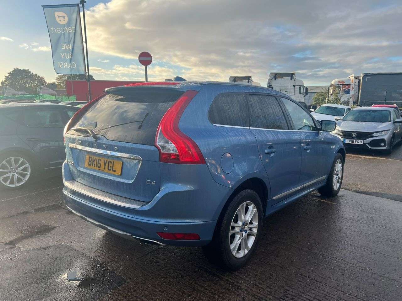2016 VOLVO XC60 2016 VOLVO XC60