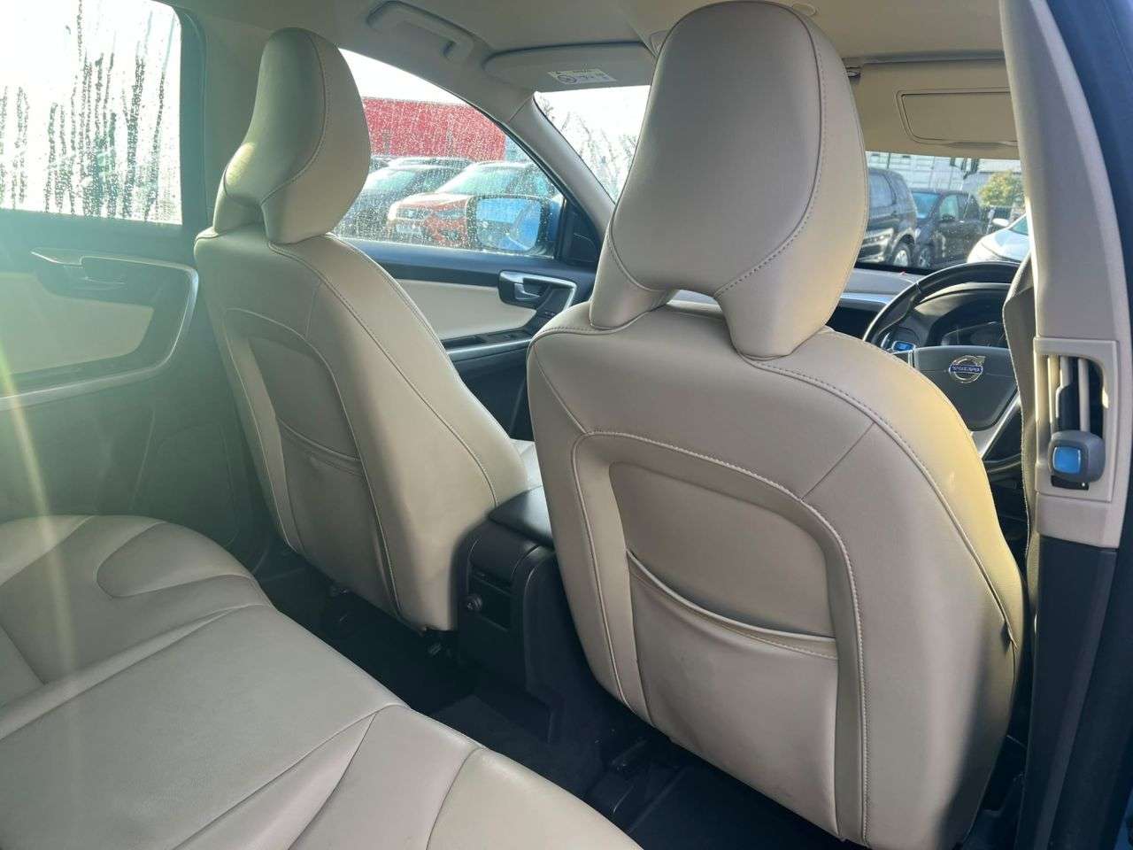 2016 VOLVO XC60 2016 VOLVO XC60