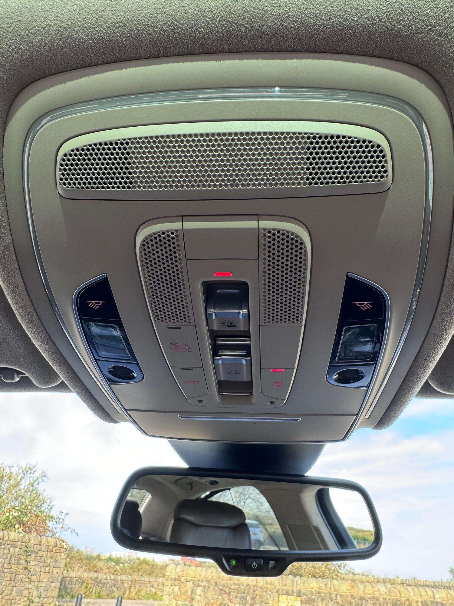 2015 AUDI A8 2015 AUDI A8