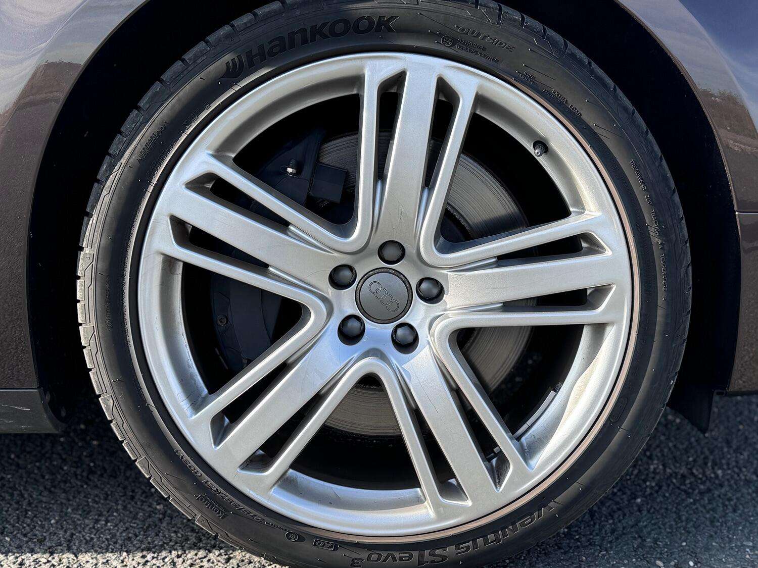 2015 AUDI A8 2015 AUDI A8