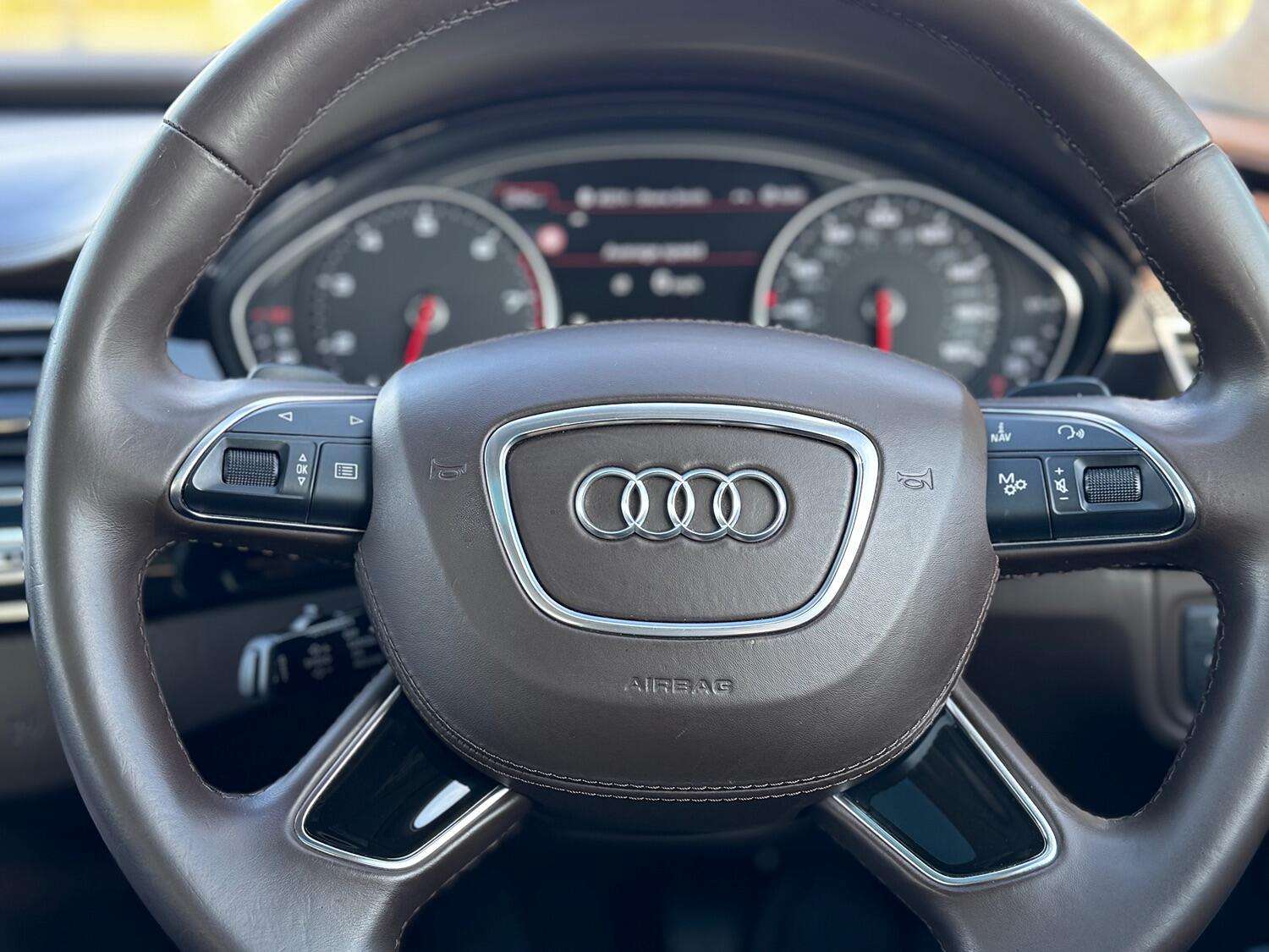 2015 AUDI A8 2015 AUDI A8