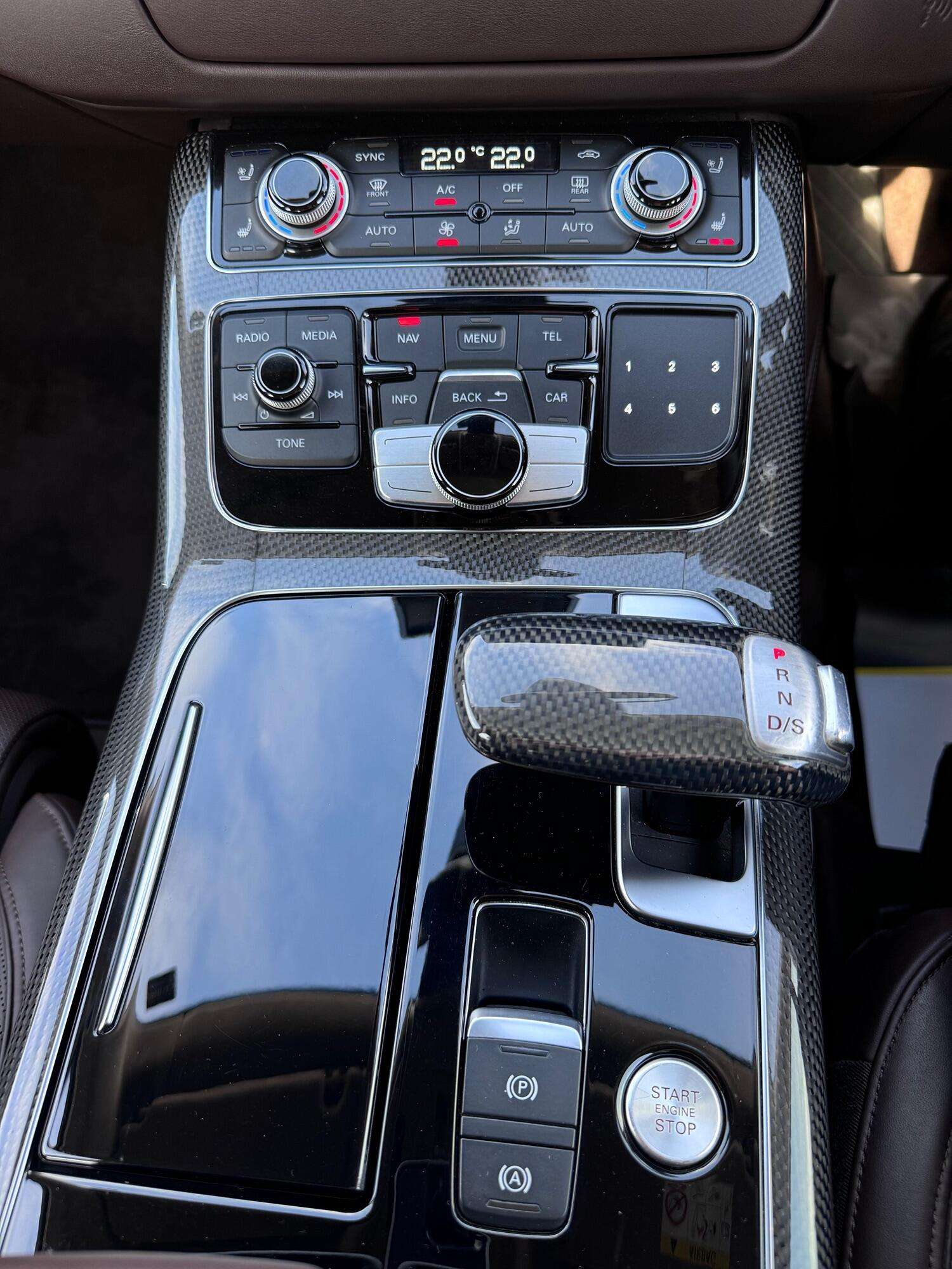 2015 AUDI A8 2015 AUDI A8