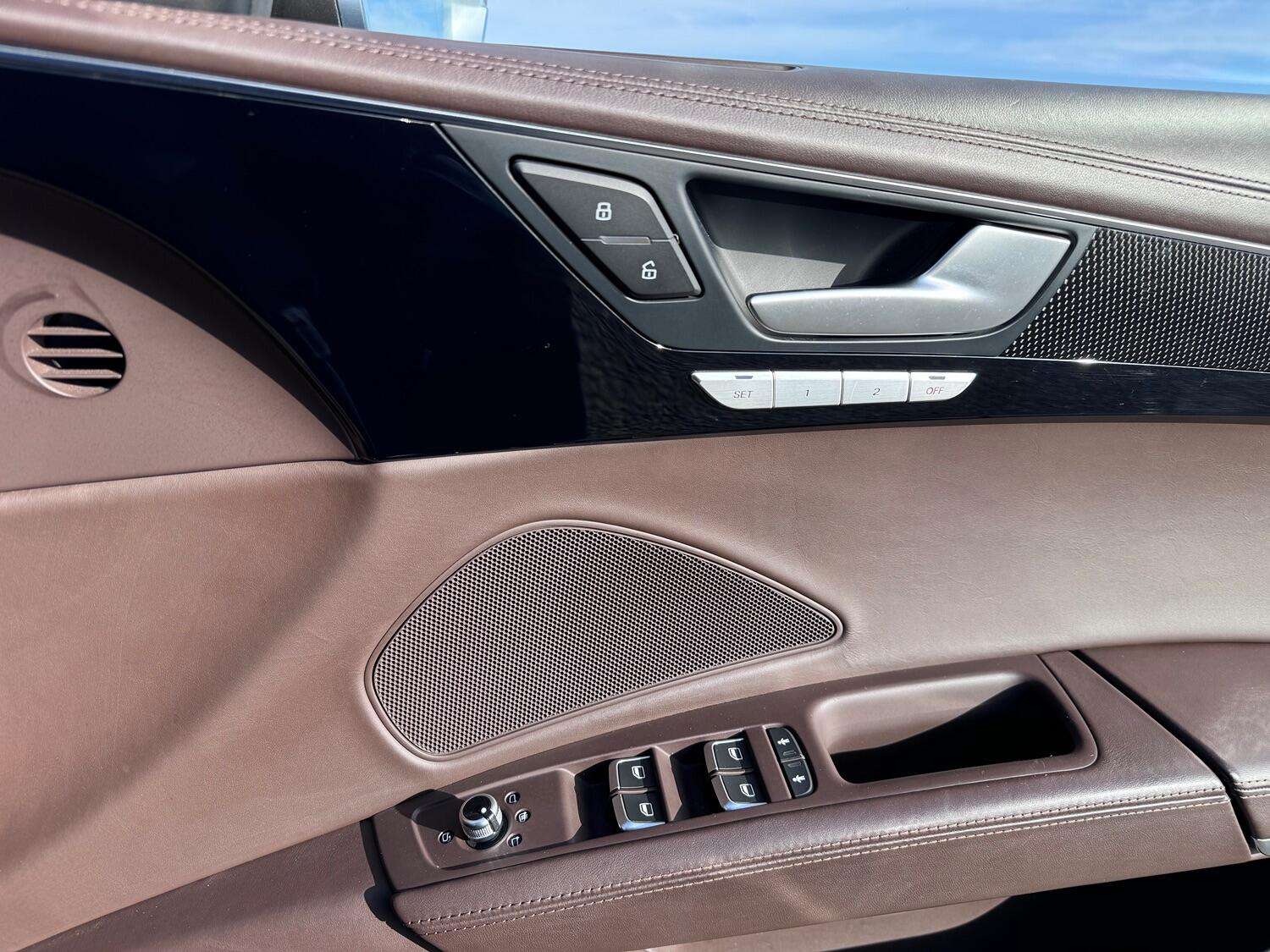 2015 AUDI A8 2015 AUDI A8