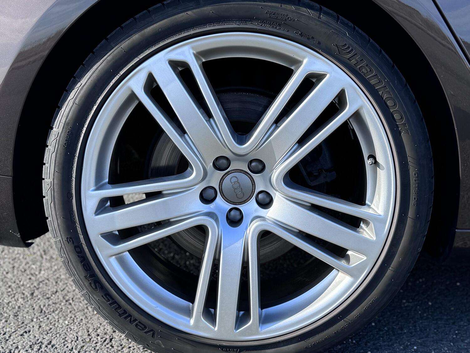 2015 AUDI A8 2015 AUDI A8