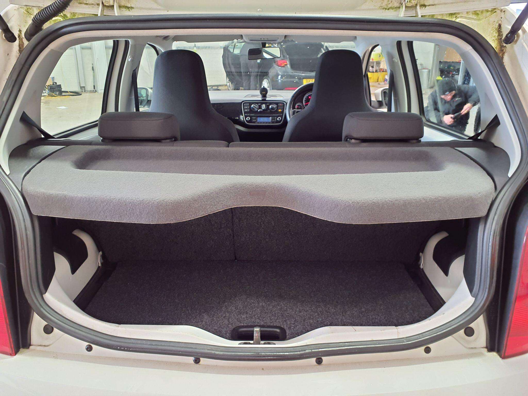 2014 VOLKSWAGEN UP! 2014 VOLKSWAGEN UP!