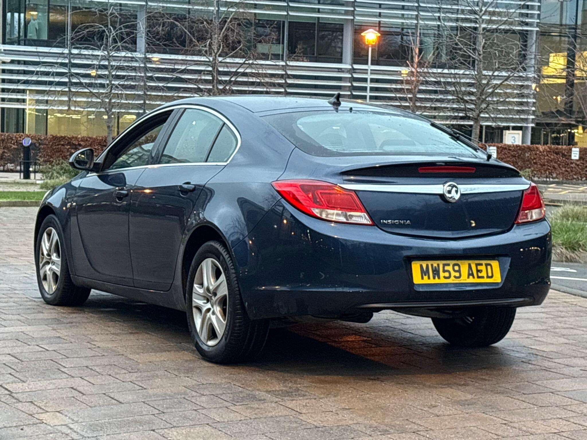 2010 VAUXHALL INSIGNIA 2010 VAUXHALL INSIGNIA
