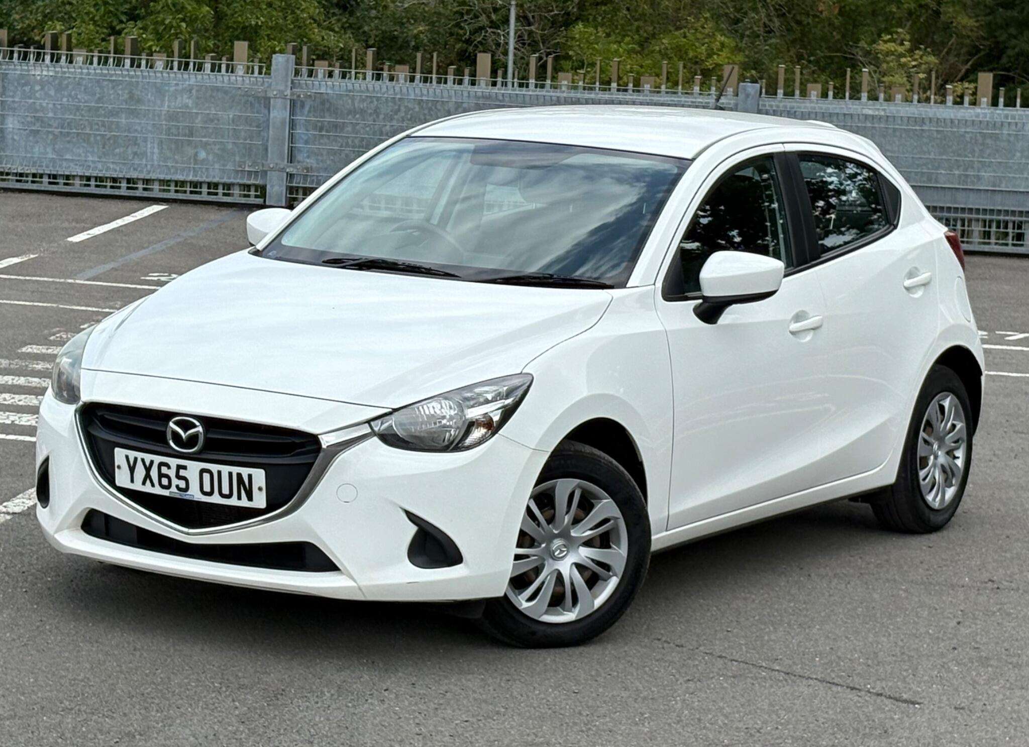 A 2015 MAZDA MAZDA2 1.5 SKYACTIV-G SE Euro 6 (s/s) 5dr A 2015 MAZDA MAZDA2 1.5 SKYACTIV-G SE Euro 6 (s/s) 5dr