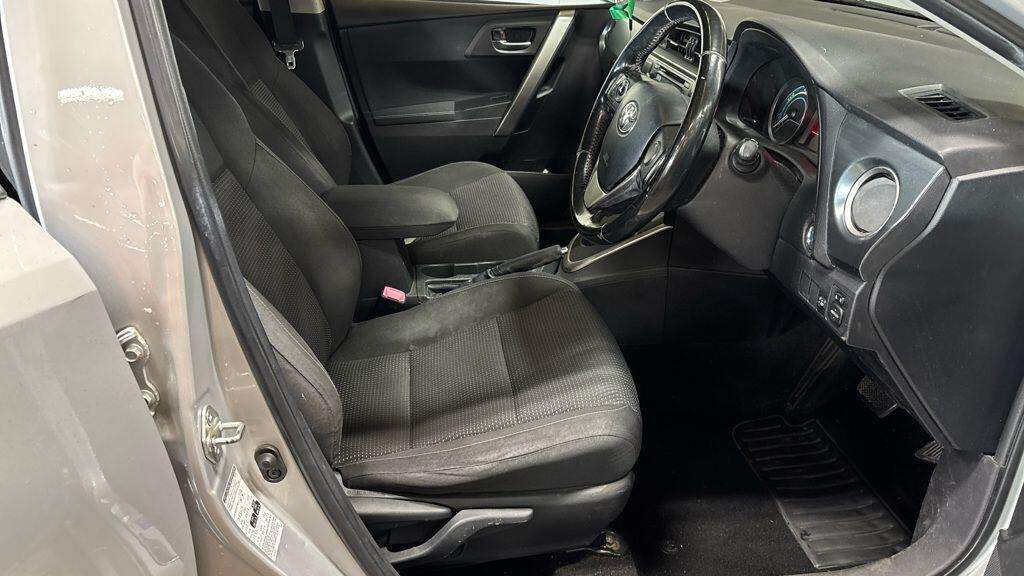 2013 TOYOTA AURIS 2013 TOYOTA AURIS