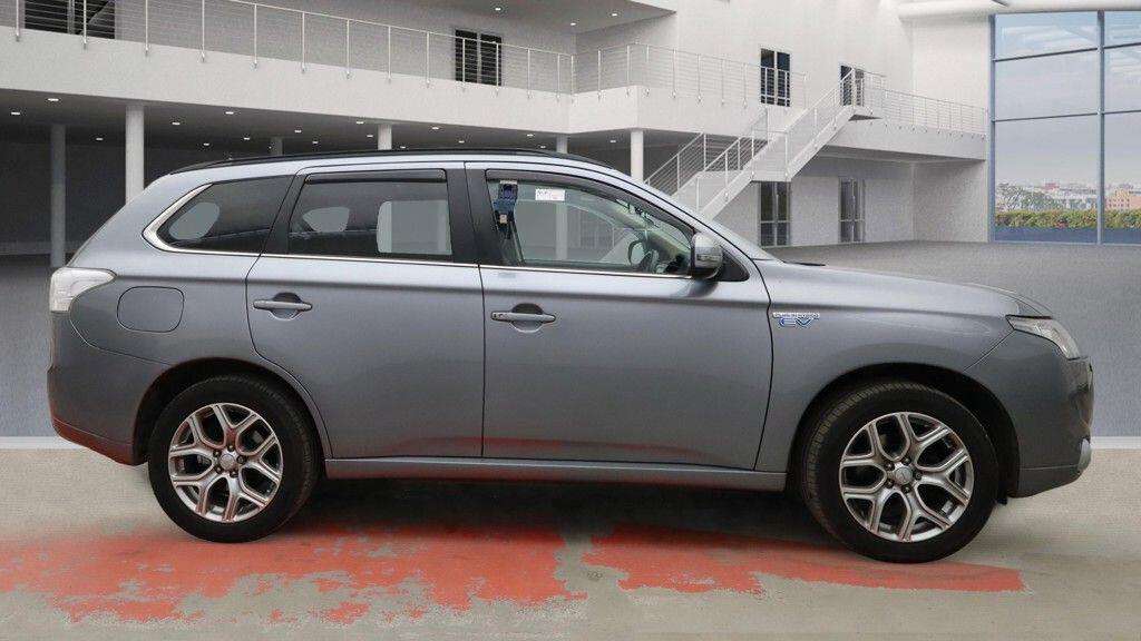 2015 MITSUBISHI OUTLANDER 2015 MITSUBISHI OUTLANDER