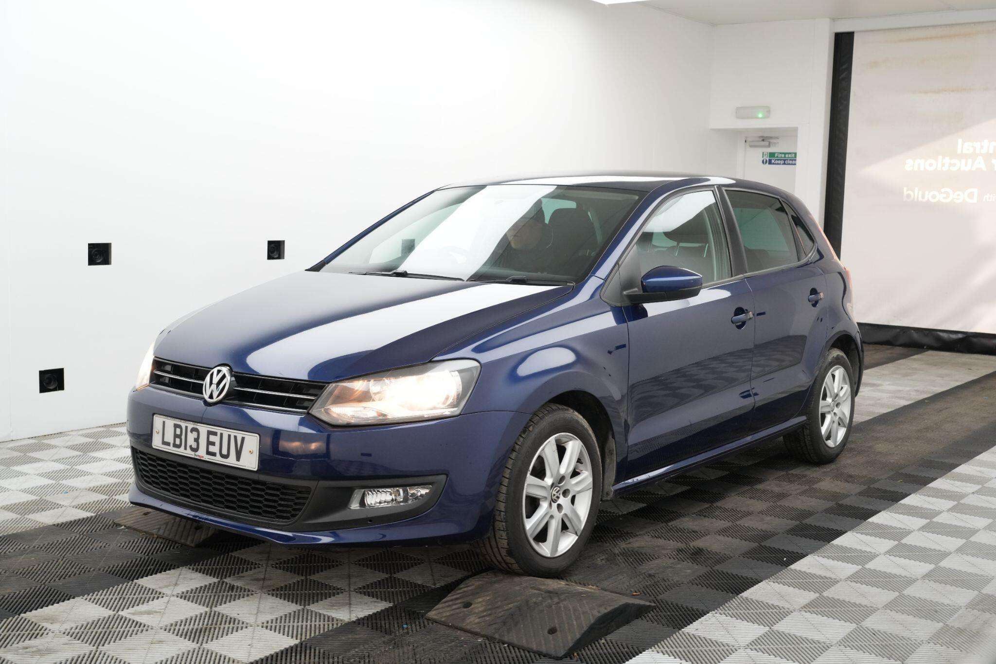 A 2013 VOLKSWAGEN POLO 1.2 Match Edition Euro 5 5dr A 2013 VOLKSWAGEN POLO 1.2 Match Edition Euro 5 5dr