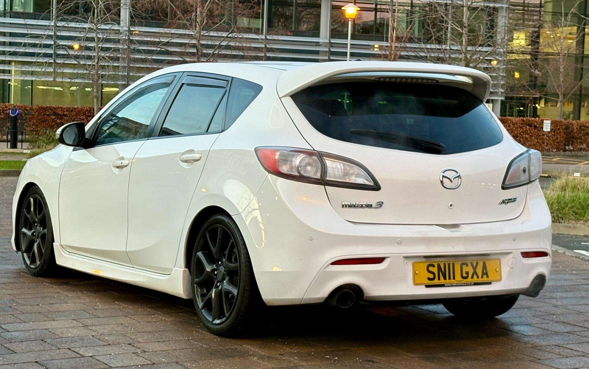 2011 MAZDA 3 2011 MAZDA 3