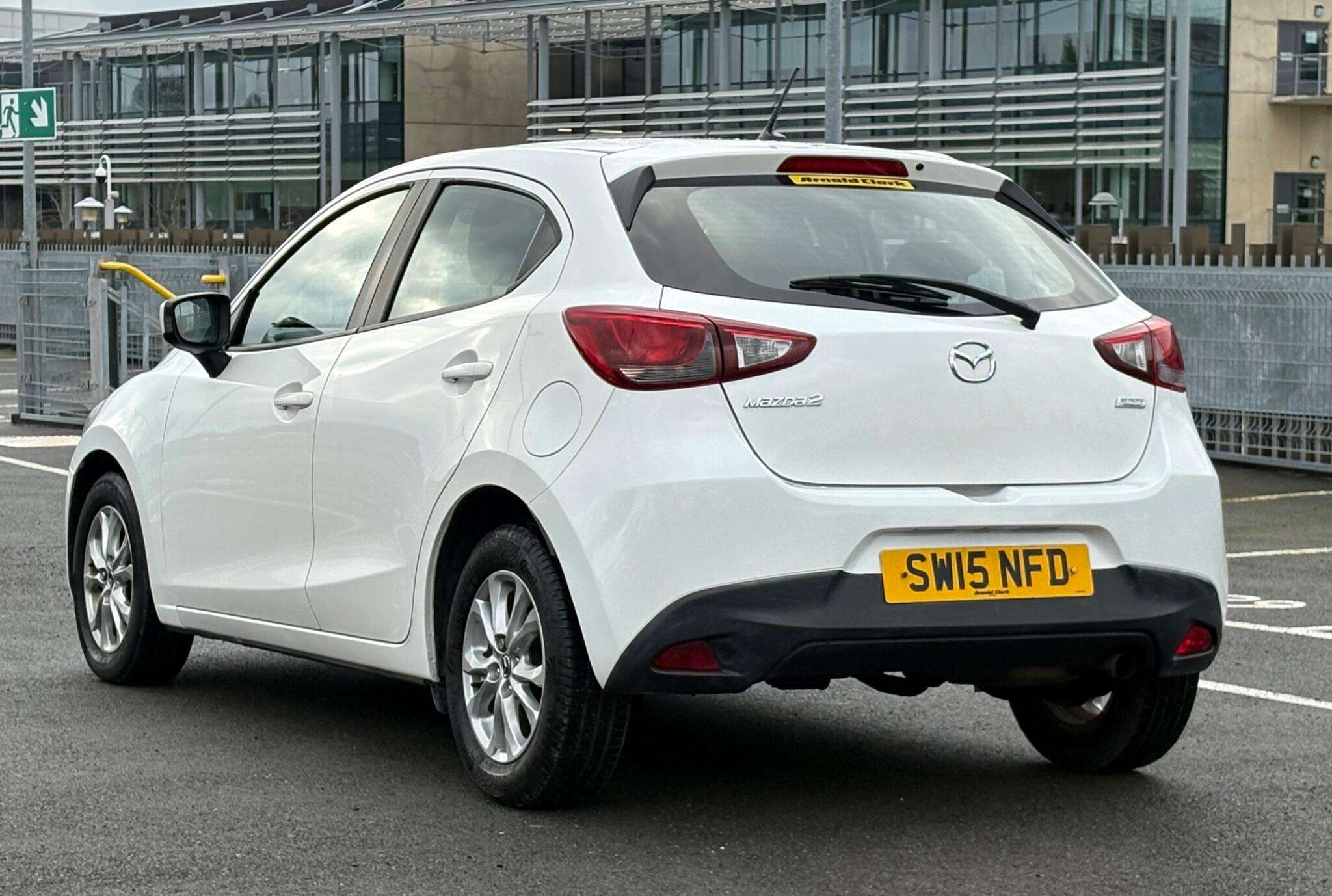 A 2015 MAZDA MAZDA2 1.5 SKYACTIV-G SE-L Euro 6 (s/s) 5dr A 2015 MAZDA MAZDA2 1.5 SKYACTIV-G SE-L Euro 6 (s/s) 5dr