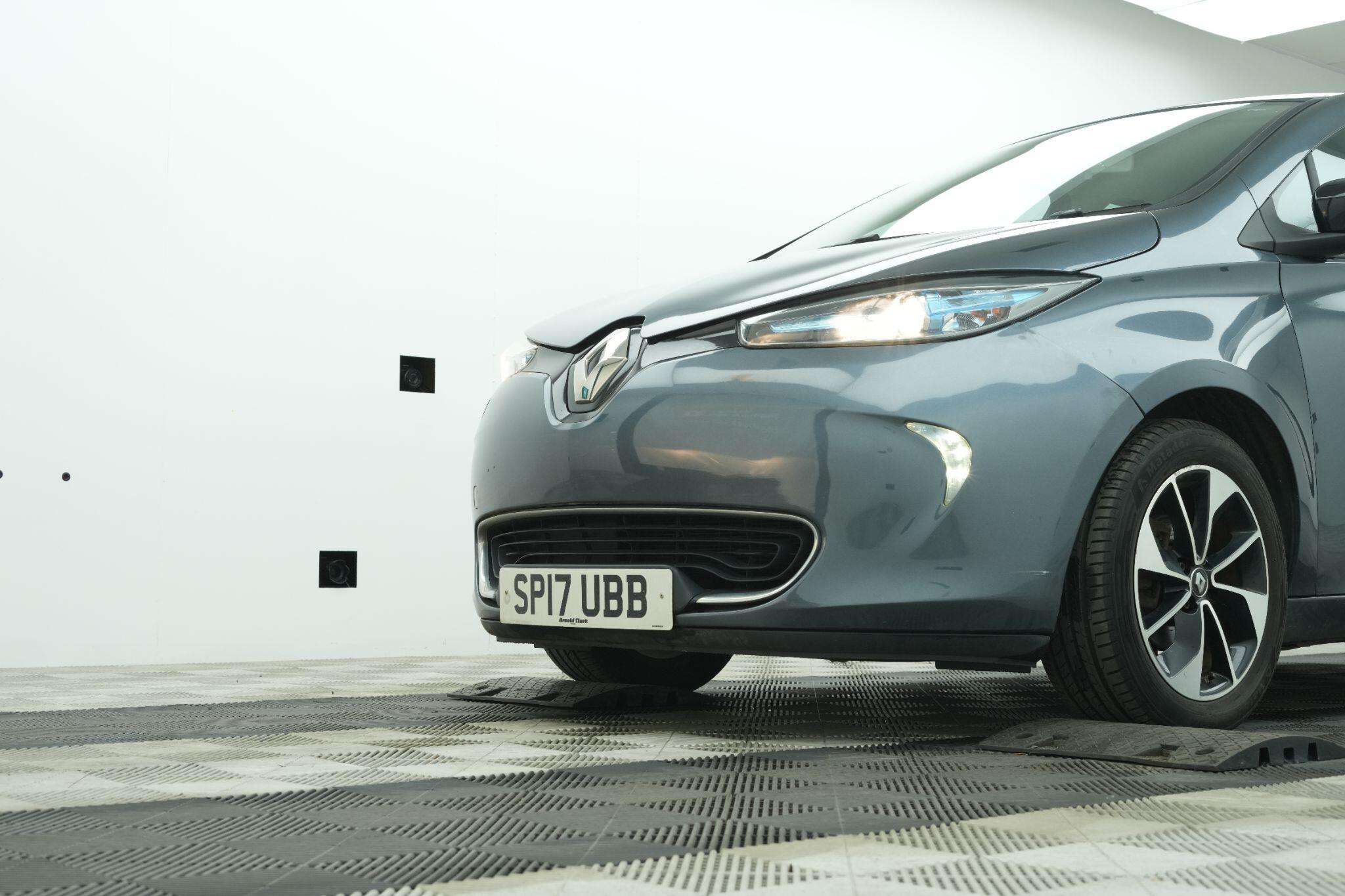 2017 RENAULT ZOE 2017 RENAULT ZOE
