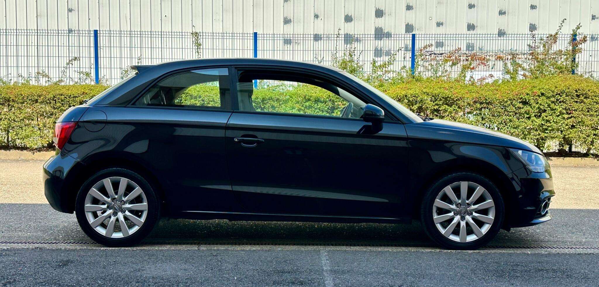 2013 AUDI A1 2013 AUDI A1