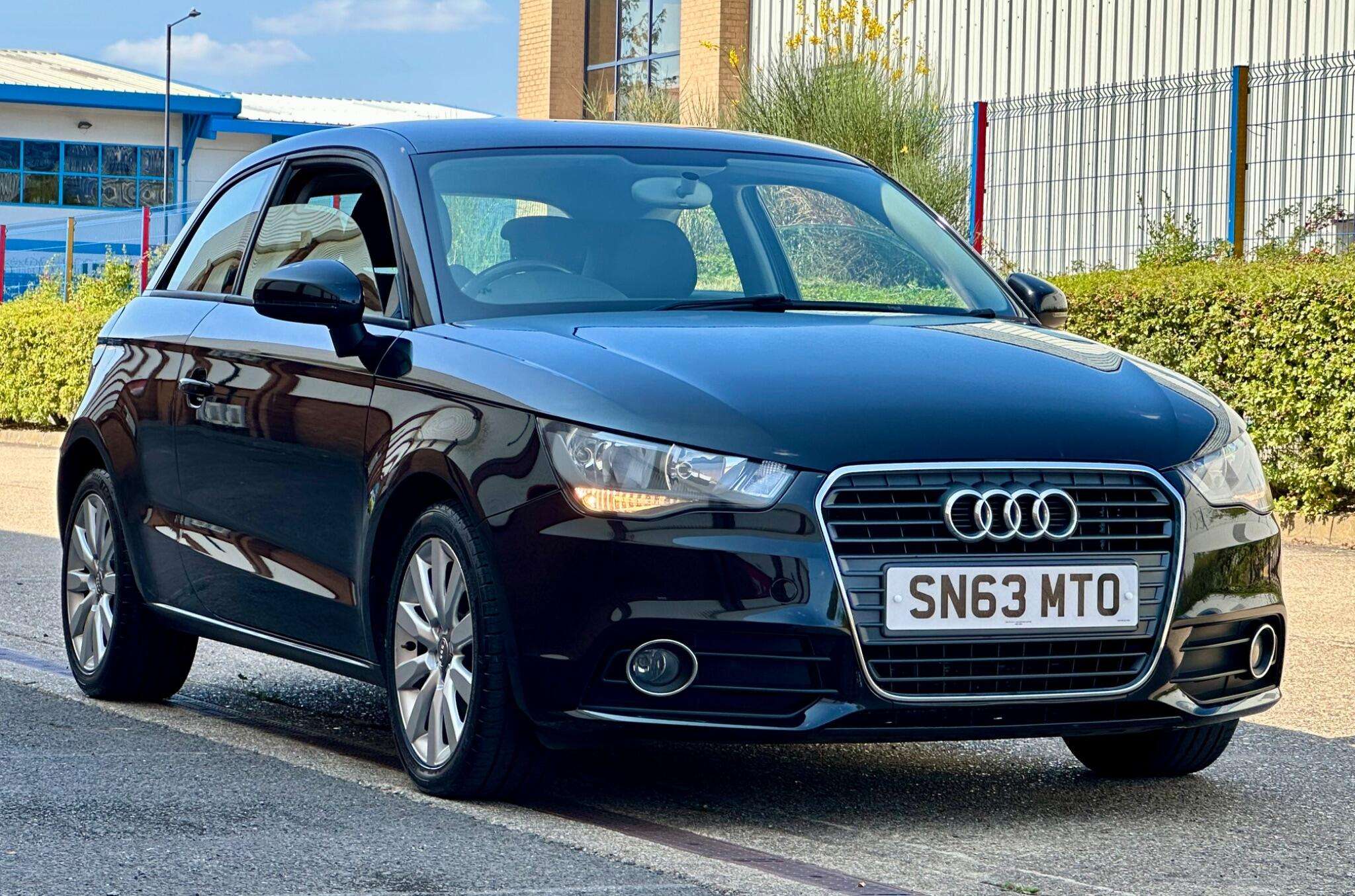 2013 AUDI A1 2013 AUDI A1