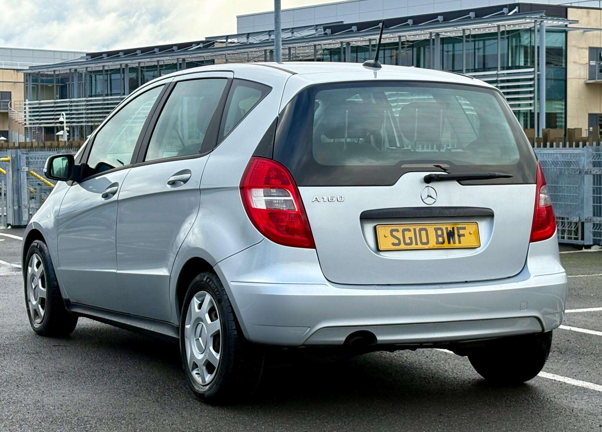 A 2010 MERCEDES-BENZ A CLASS 1.5 A160 Classic SE CVT 5dr A 2010 MERCEDES-BENZ A CLASS 1.5 A160 Classic SE CVT 5dr