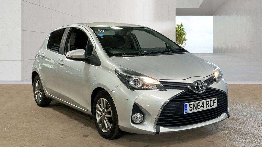 A 2014 TOYOTA YARIS 1.33 Dual VVT-i Icon Euro 5 5dr A 2014 TOYOTA YARIS 1.33 Dual VVT-i Icon Euro 5 5dr