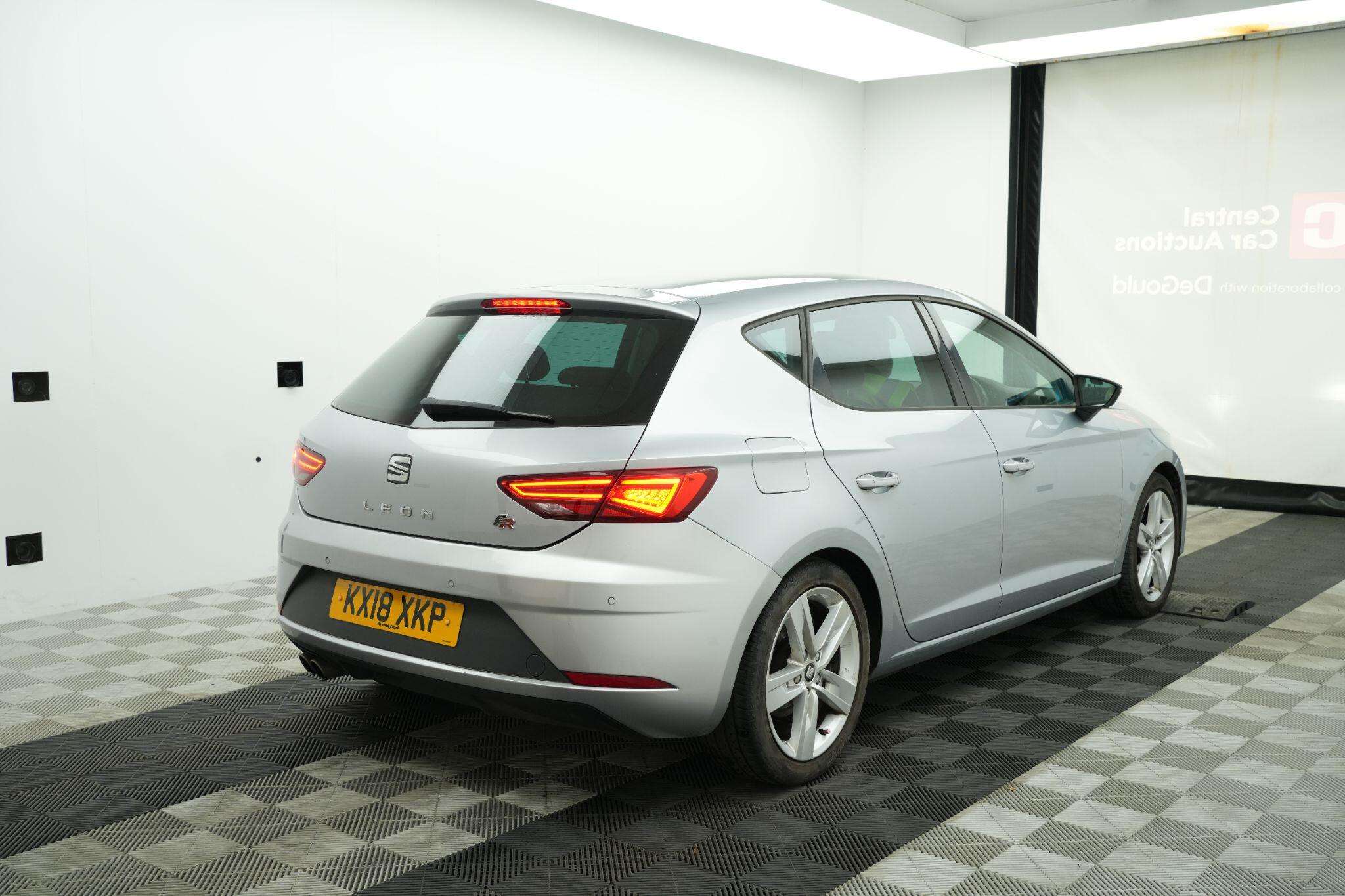 A 2018 SEAT LEON 1.4 TSI FR Technology Euro 6 (s/s) 5dr A 2018 SEAT LEON 1.4 TSI FR Technology Euro 6 (s/s) 5dr