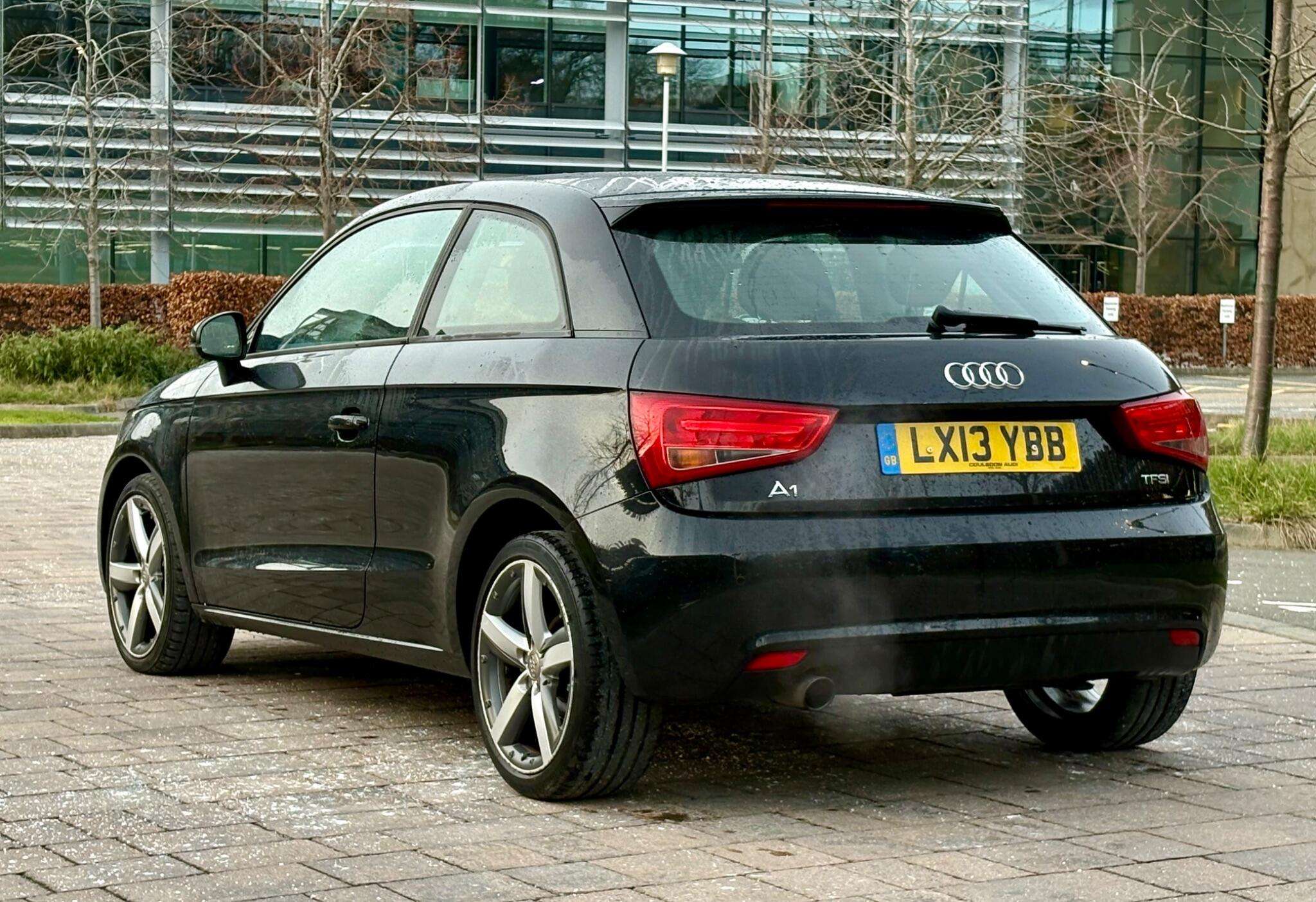 A 2013 AUDI A1 1.2 TFSI Sport Euro 5 (s/s) 3dr A 2013 AUDI A1 1.2 TFSI Sport Euro 5 (s/s) 3dr