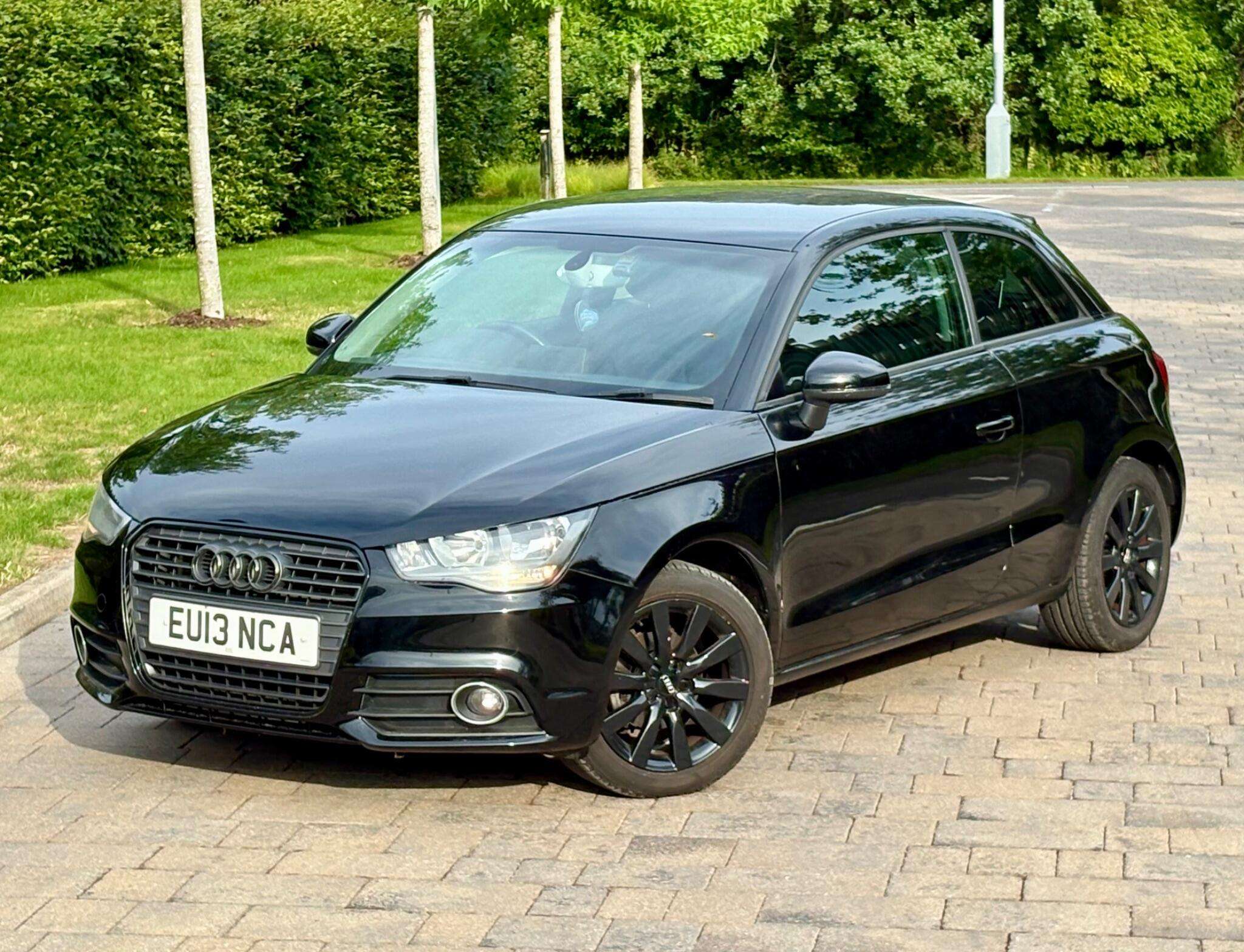A 2013 AUDI A1 1.2 TFSI Sport Euro 5 (s/s) 3dr A 2013 AUDI A1 1.2 TFSI Sport Euro 5 (s/s) 3dr