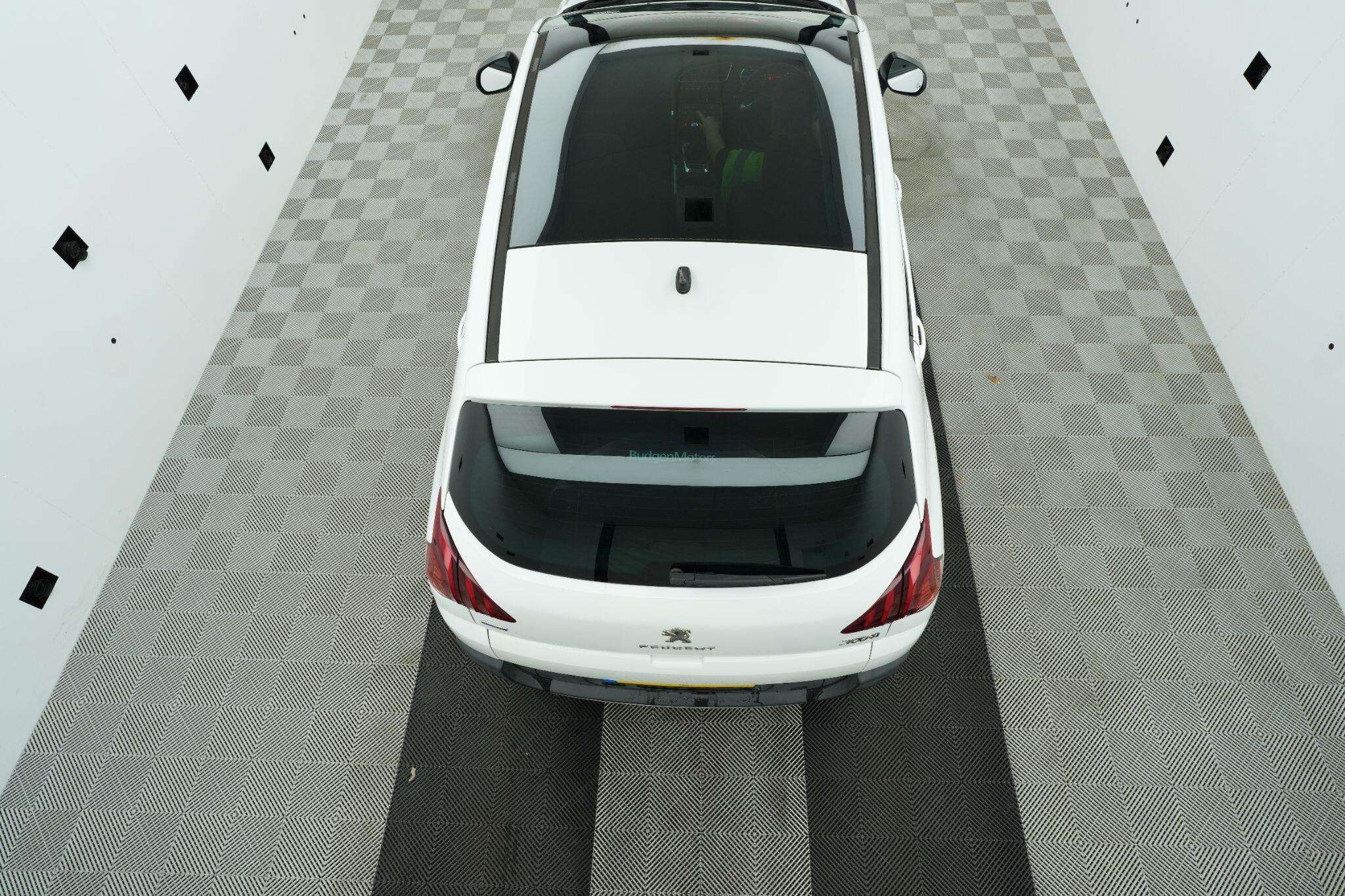 2016 PEUGEOT 3008 2016 PEUGEOT 3008