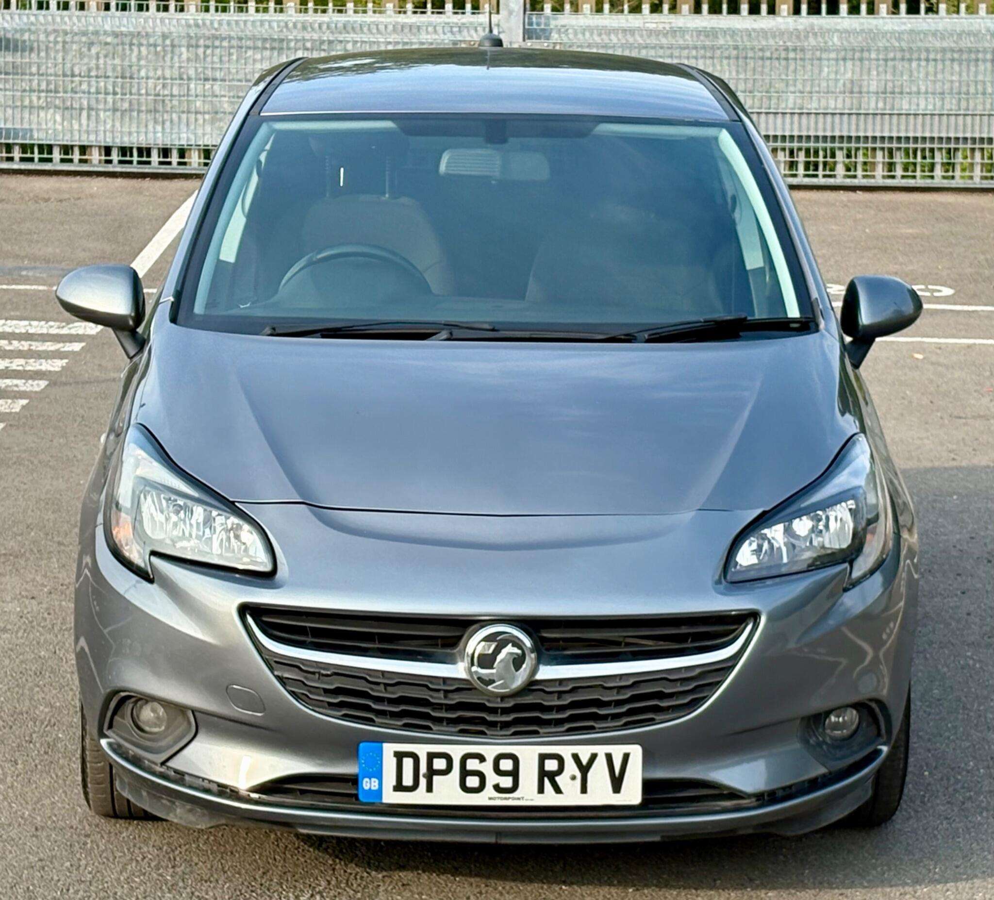 A 2019 VAUXHALL CORSA 1.4i Design Euro 6 (s/s) 5dr A 2019 VAUXHALL CORSA 1.4i Design Euro 6 (s/s) 5dr