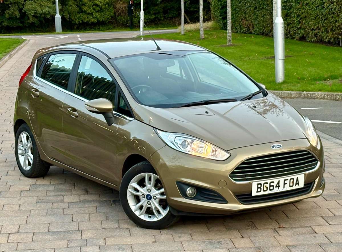 Check out this Ford Fiesta 2014 Petrol Manual