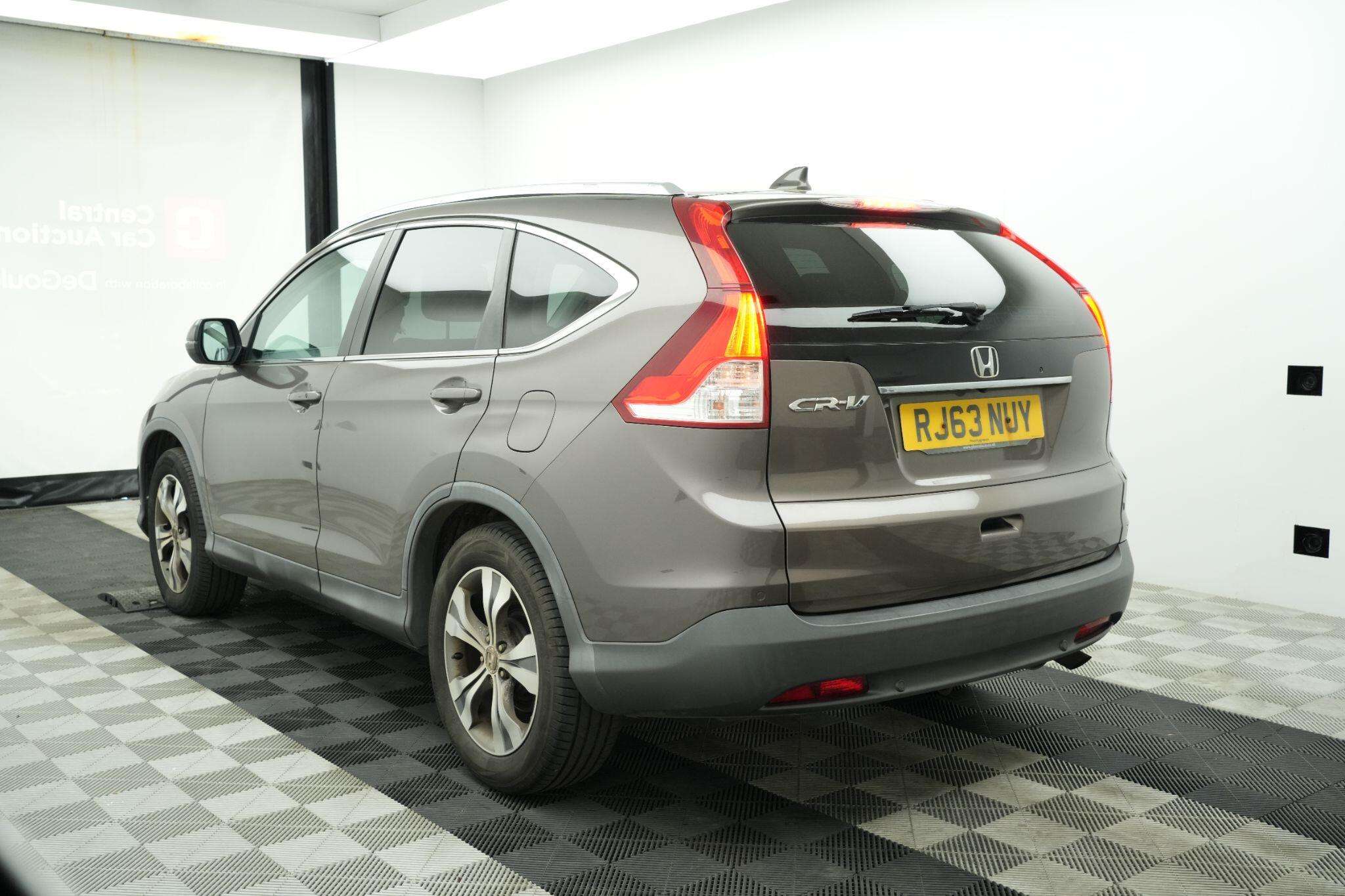 A 2014 HONDA CR-V 2.0 i-VTEC EX Auto 4WD Euro 5 5dr A 2014 HONDA CR-V 2.0 i-VTEC EX Auto 4WD Euro 5 5dr