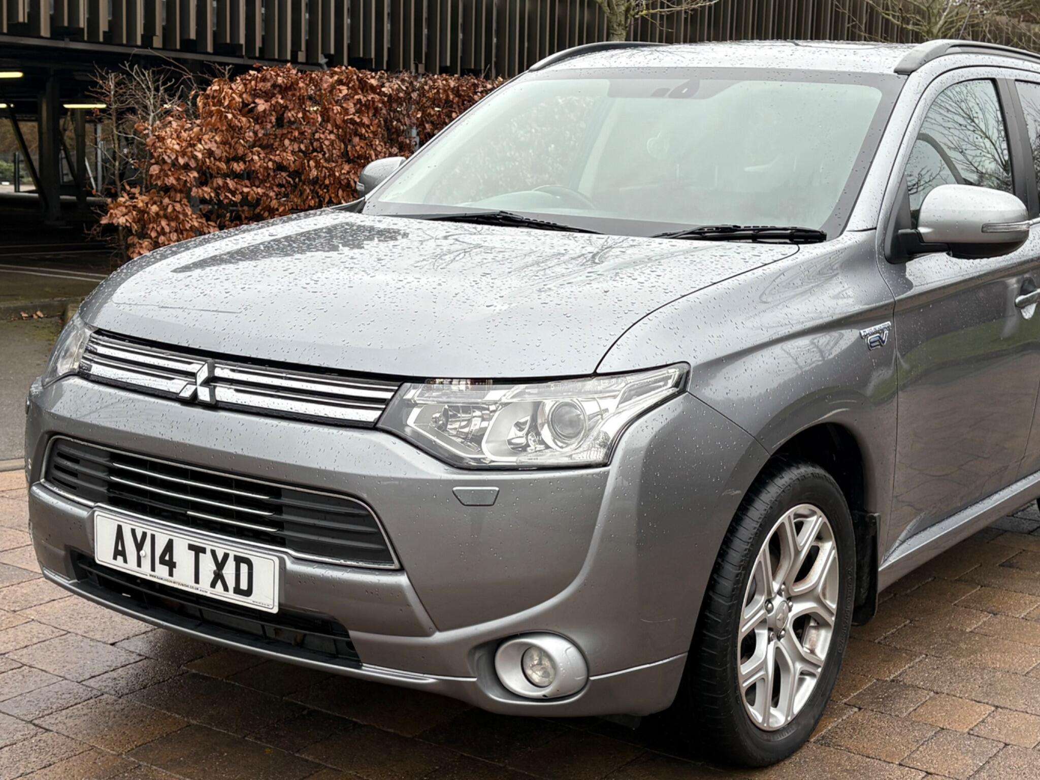2014 MITSUBISHI OUTLANDER 2014 MITSUBISHI OUTLANDER